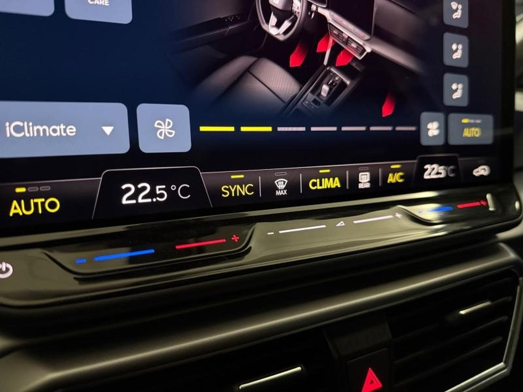 Seat Leon ST -18% 1,5 eTSI 150CV FR Spéciale Edition Tourer (2025) - Photo 17