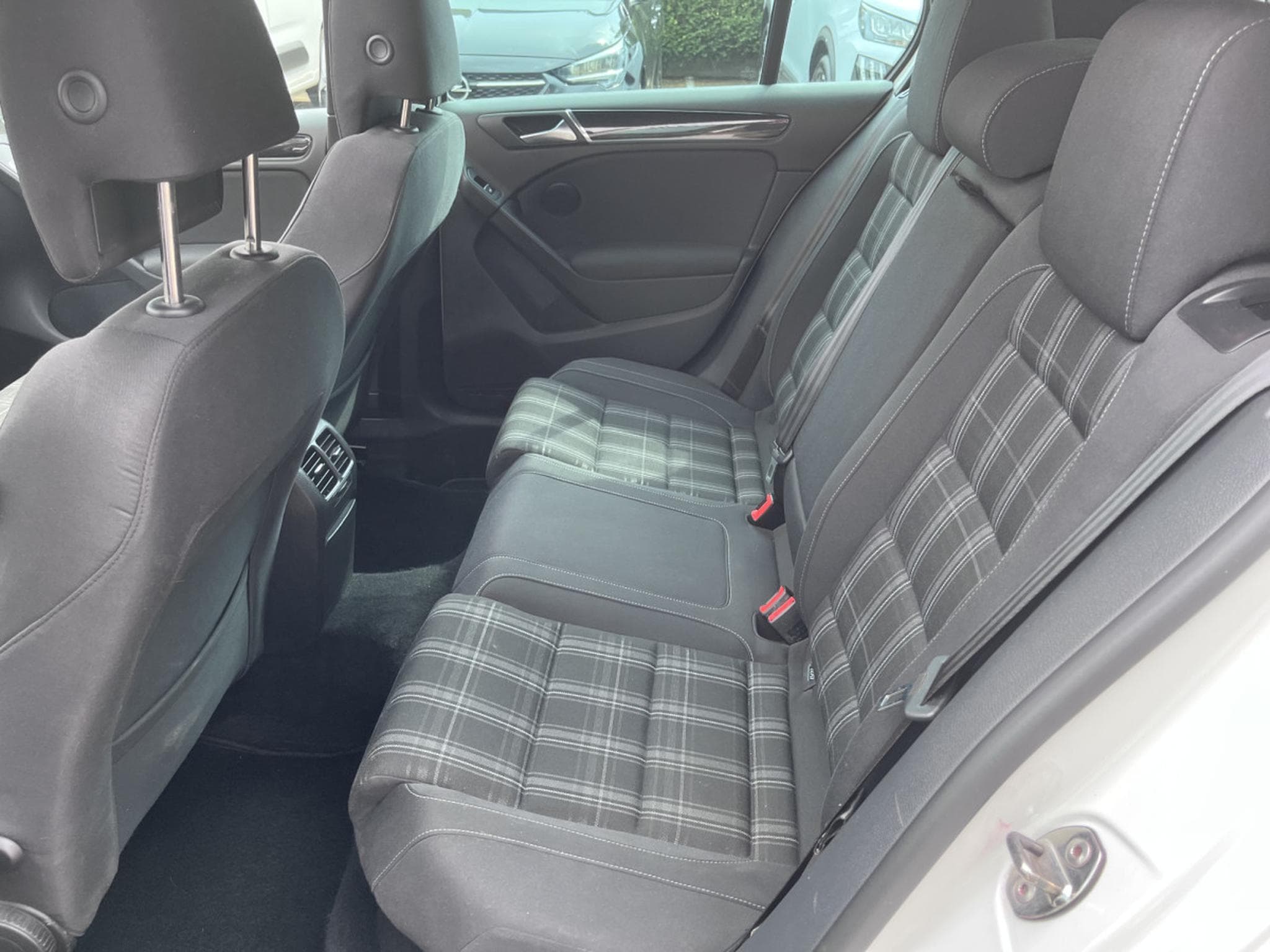 VW Golf GOLF 6 GTD 2.0Tdi Schiebedach 170ps (2012) - Photo 12