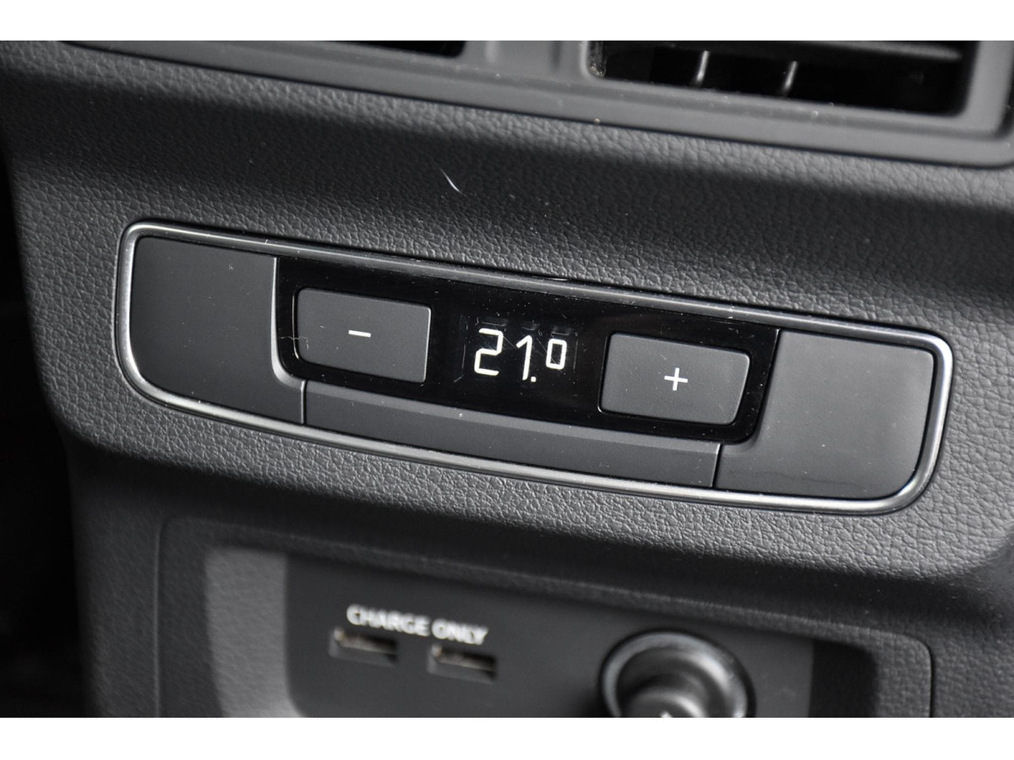 Audi Q5 40 TFSI Quattro S-Line S-Tronic CUIR LANE CAM MATRIX 1° MAIN (2024) - Photo 23