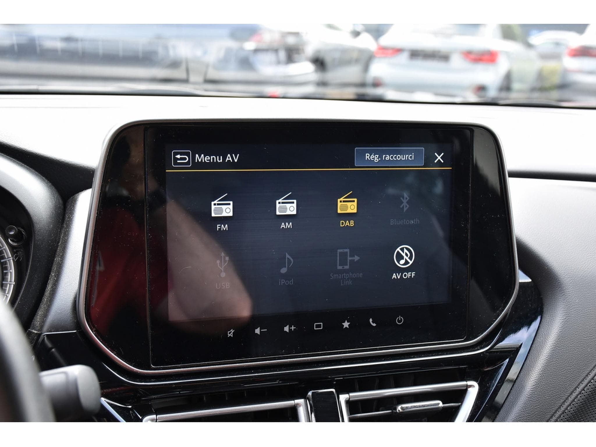 Suzuki S-Cross 1.4 Hybrid GLX Allgrip Auto. ACC LANE CAM360 ATT RMQ (2024) - Photo 11
