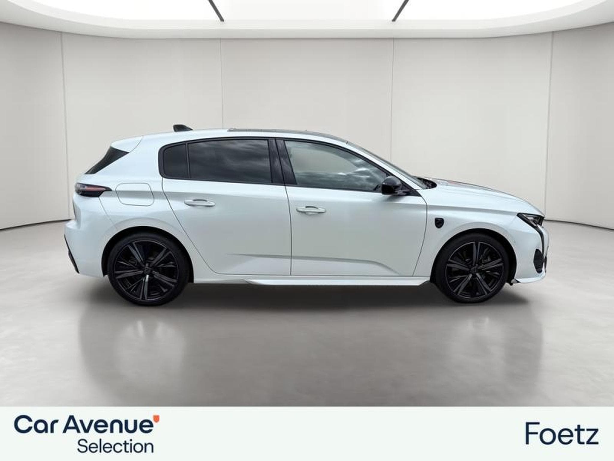 PEUGEOT 308 PHEV 180ch Allure e-EAT8 (2022) - Photo 5