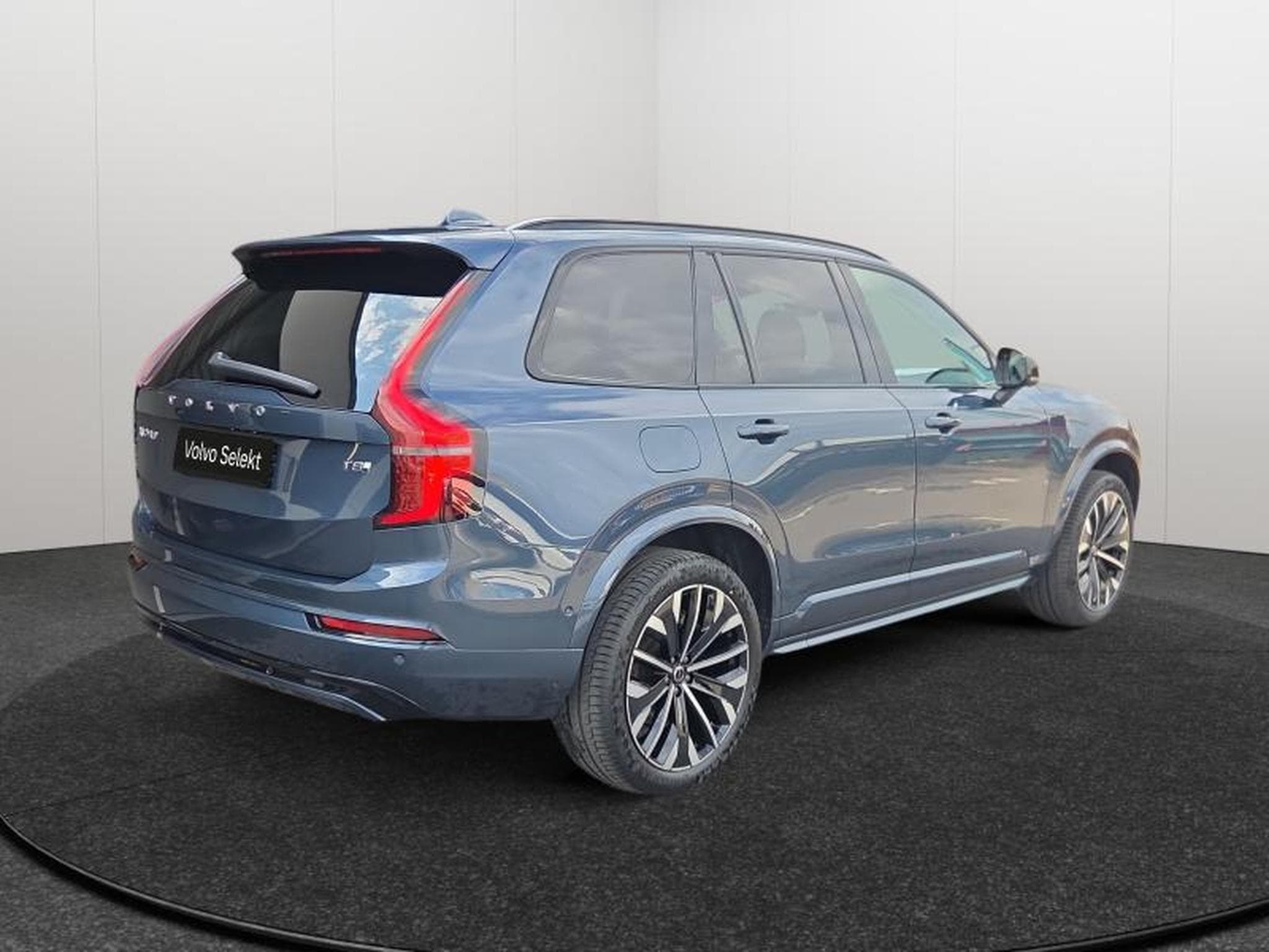Volvo XC90 T8 Plus Dark Auto / Essence (2025) - Photo 5