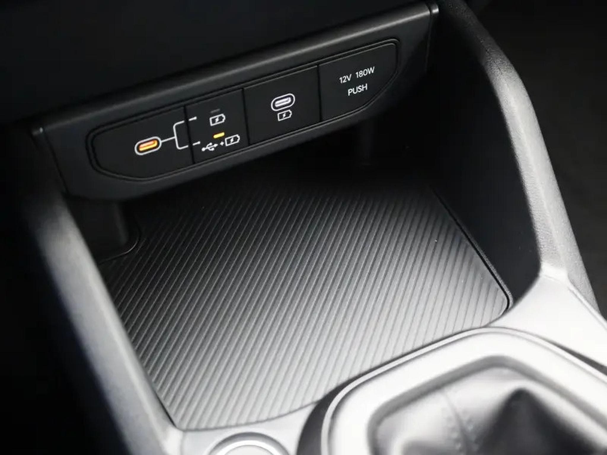 Kia K4 1.0 T-GDI DCT 115 Vision (2026) - Photo 21