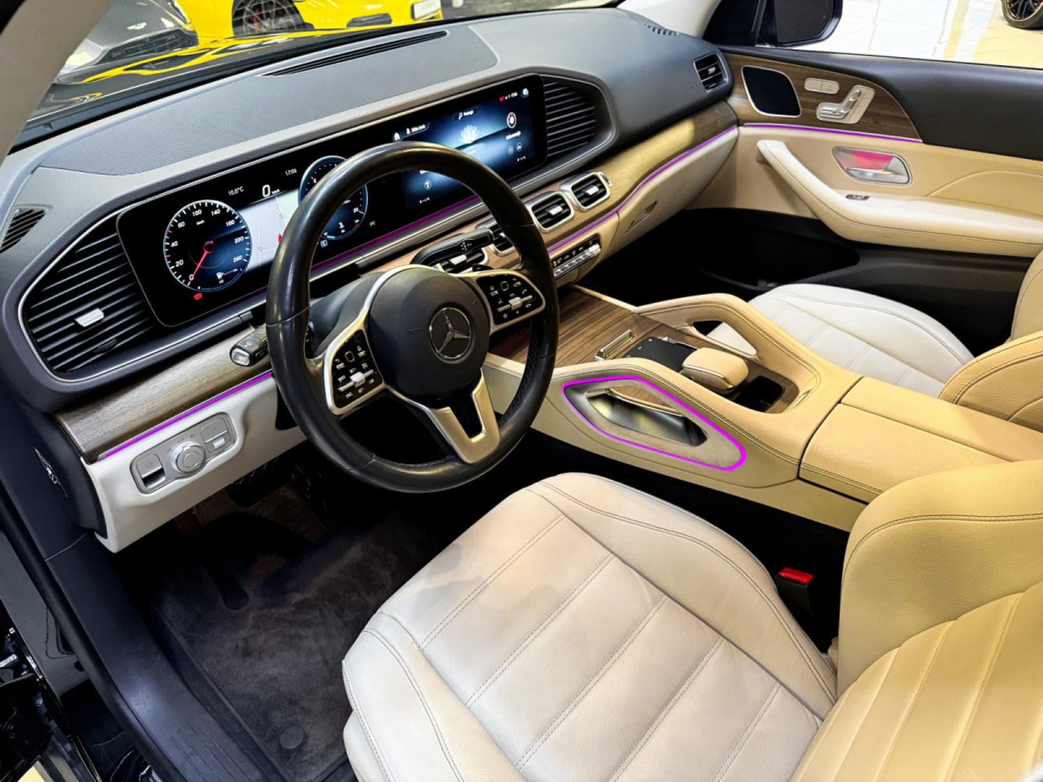 Mercedes GLE 350 d AMG Line / Spec / 360 / New service (2019) - Photo 9