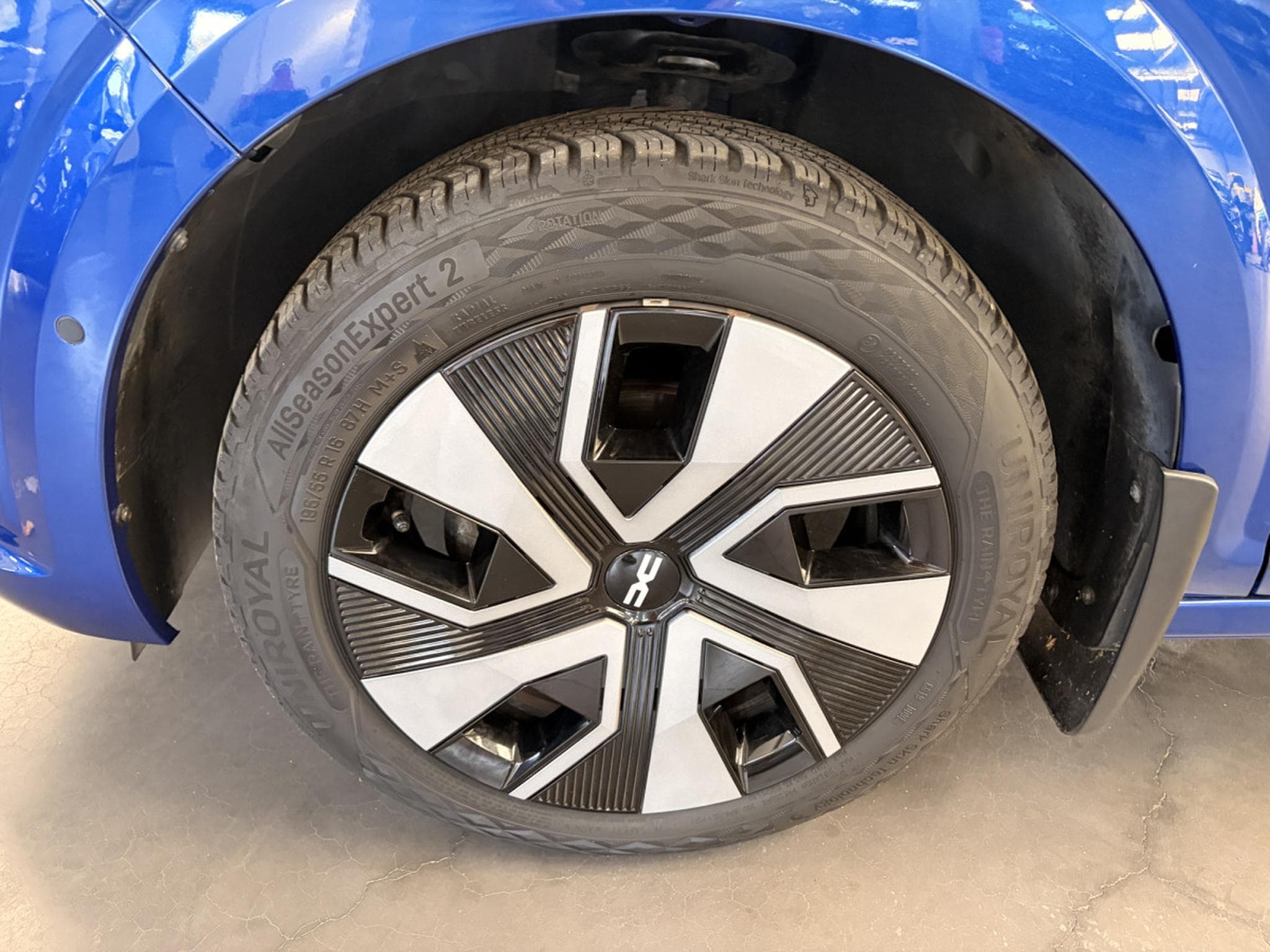 Dacia Sandero 1.0 TCe Expression CVT (2024) - Photo 9