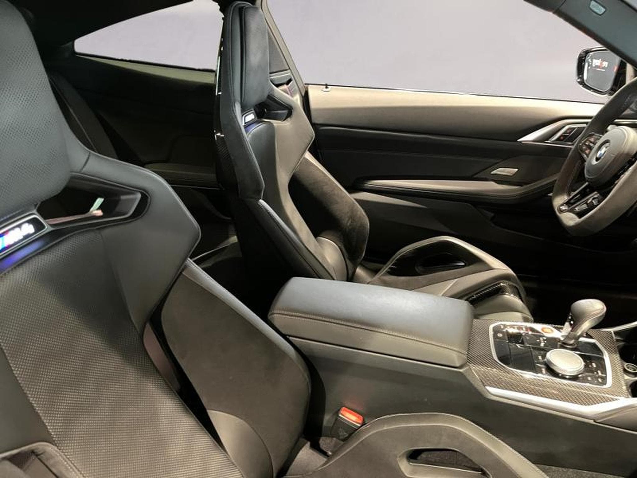BMW M4 M4 Competition xDrive Coupé (2025) - Photo 12