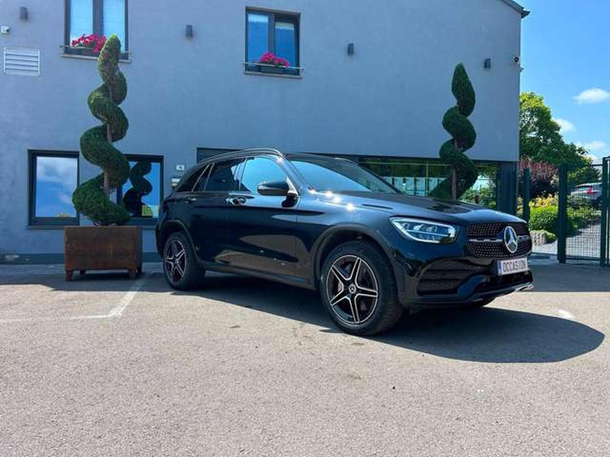 Mercedes GLC 300 D HYBRID 4-MATIC 306CV (2022) - Photo 2