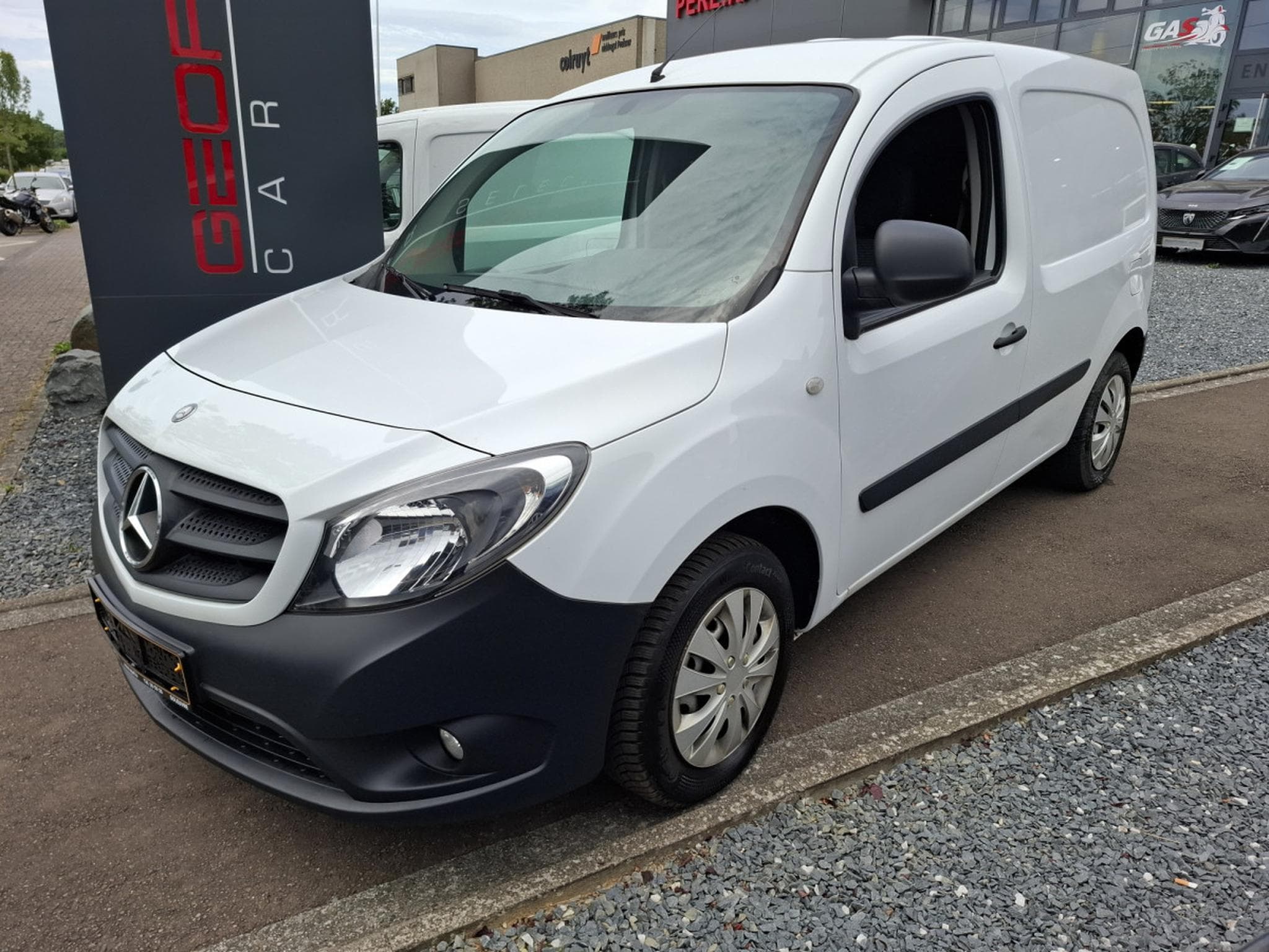 Mercedes Citan 109 CDI 95 / GARANTIE / 1 HAND (2019) - Photo 4