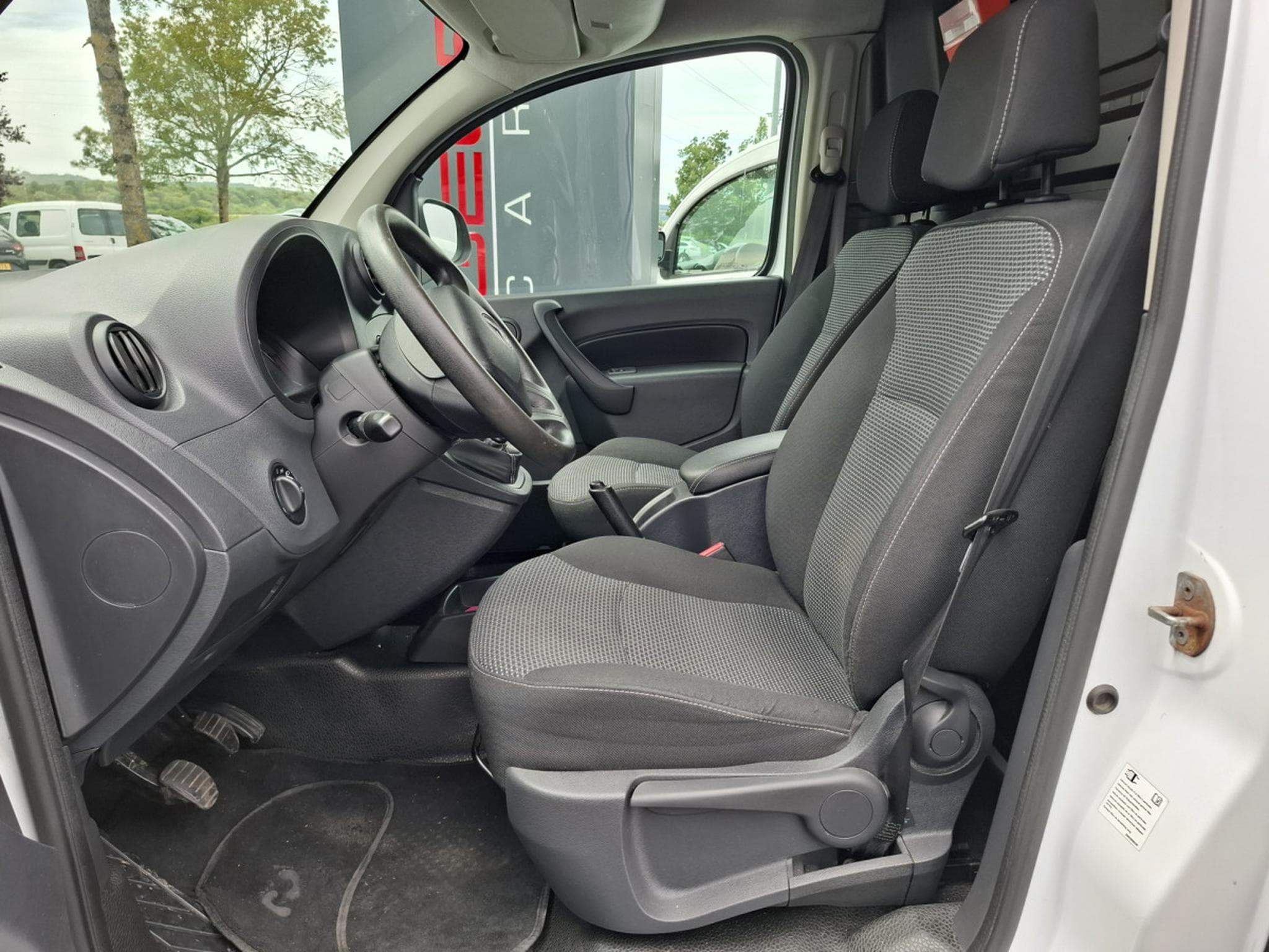 Mercedes Citan 109 CDI 95 / GARANTIE / 1 HAND (2019) - Photo 7