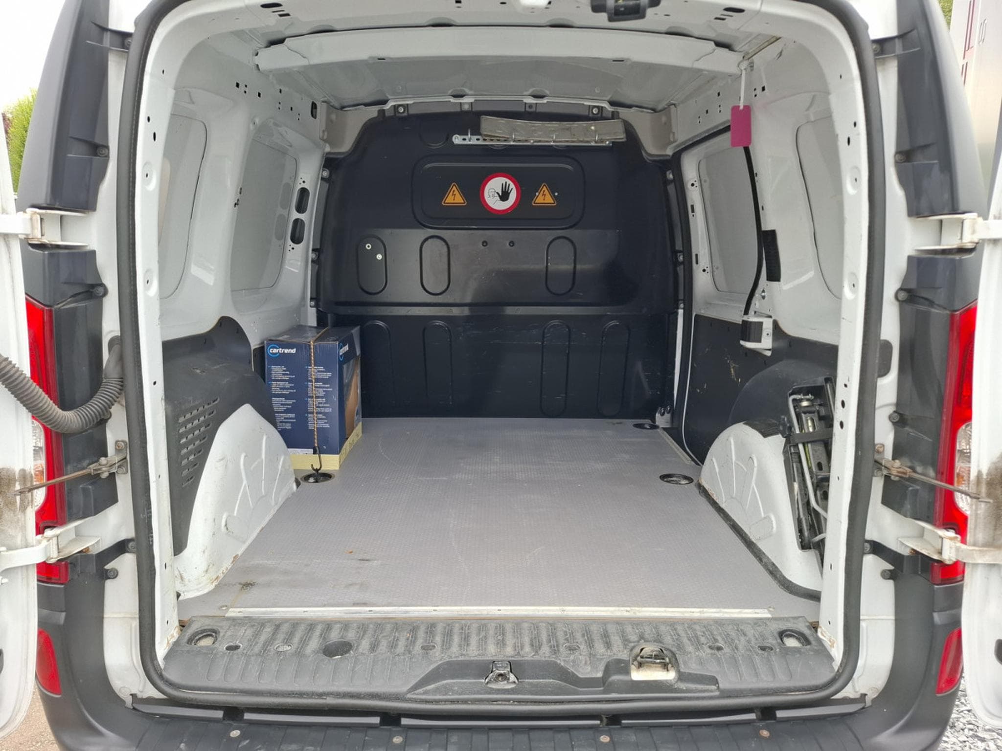 Mercedes Citan 109 CDI 95 / GARANTIE / 1 HAND (2019) - Photo 8
