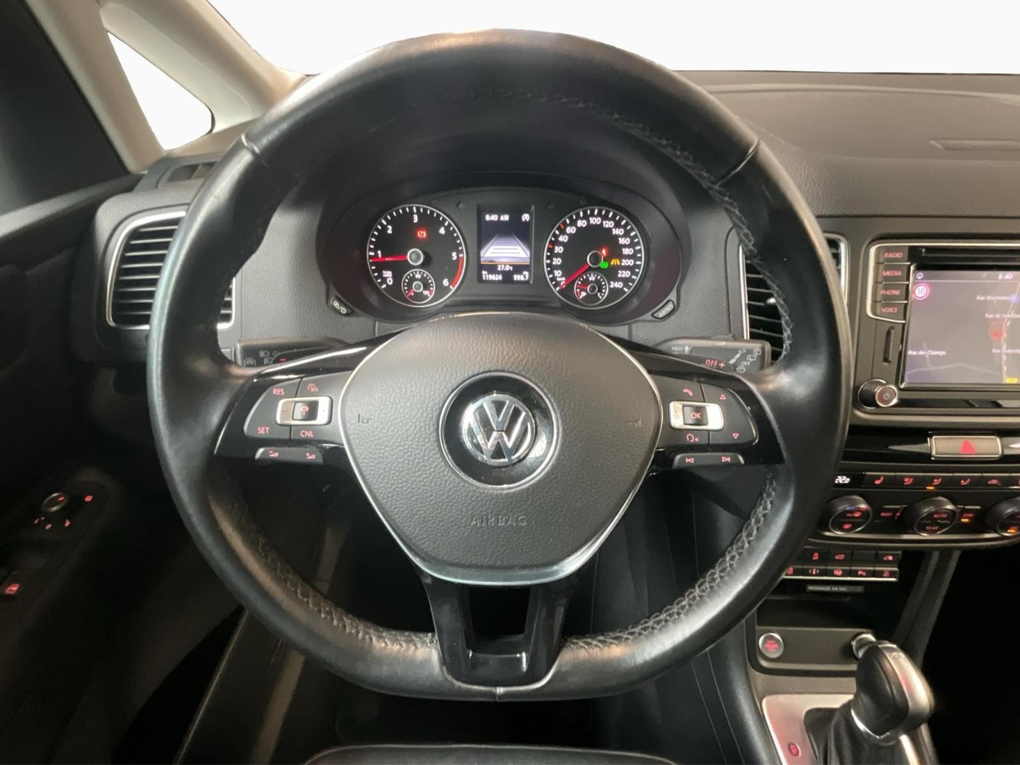 VW Sharan Highline+DSG+7Sitze+P.Confort+AHK+Pano (2020) - Photo 10