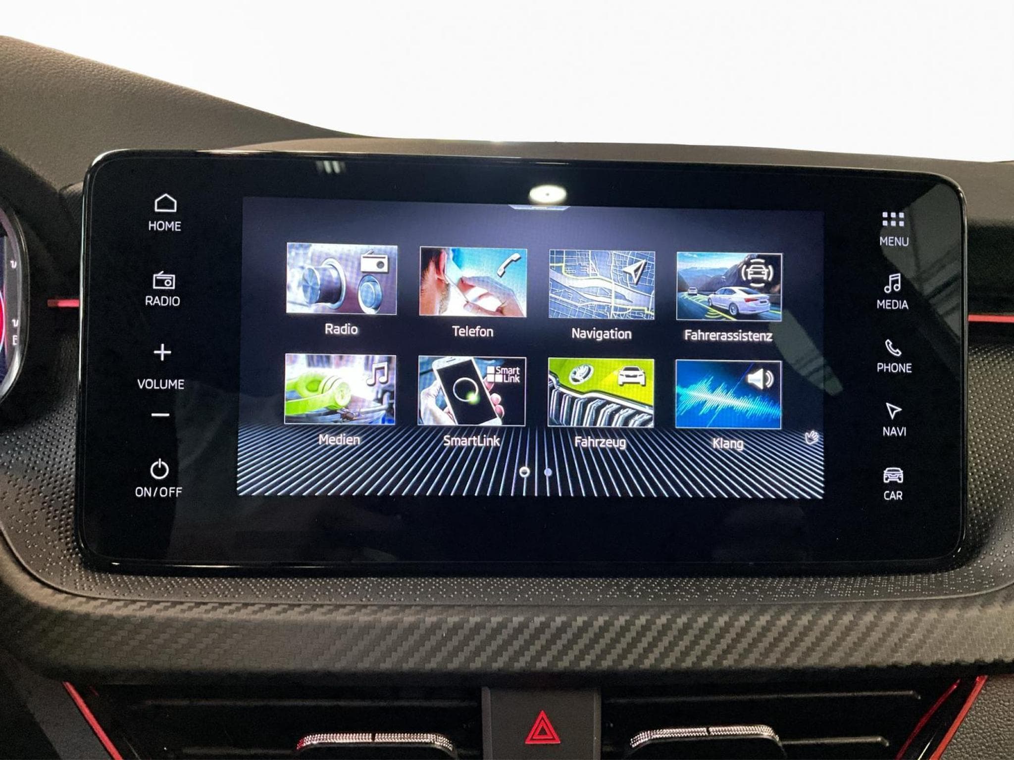 Skoda Kamiq Monte-Carlo+DSG+Park&Go+P.Ass.-Drive+ (2025) - Photo 13