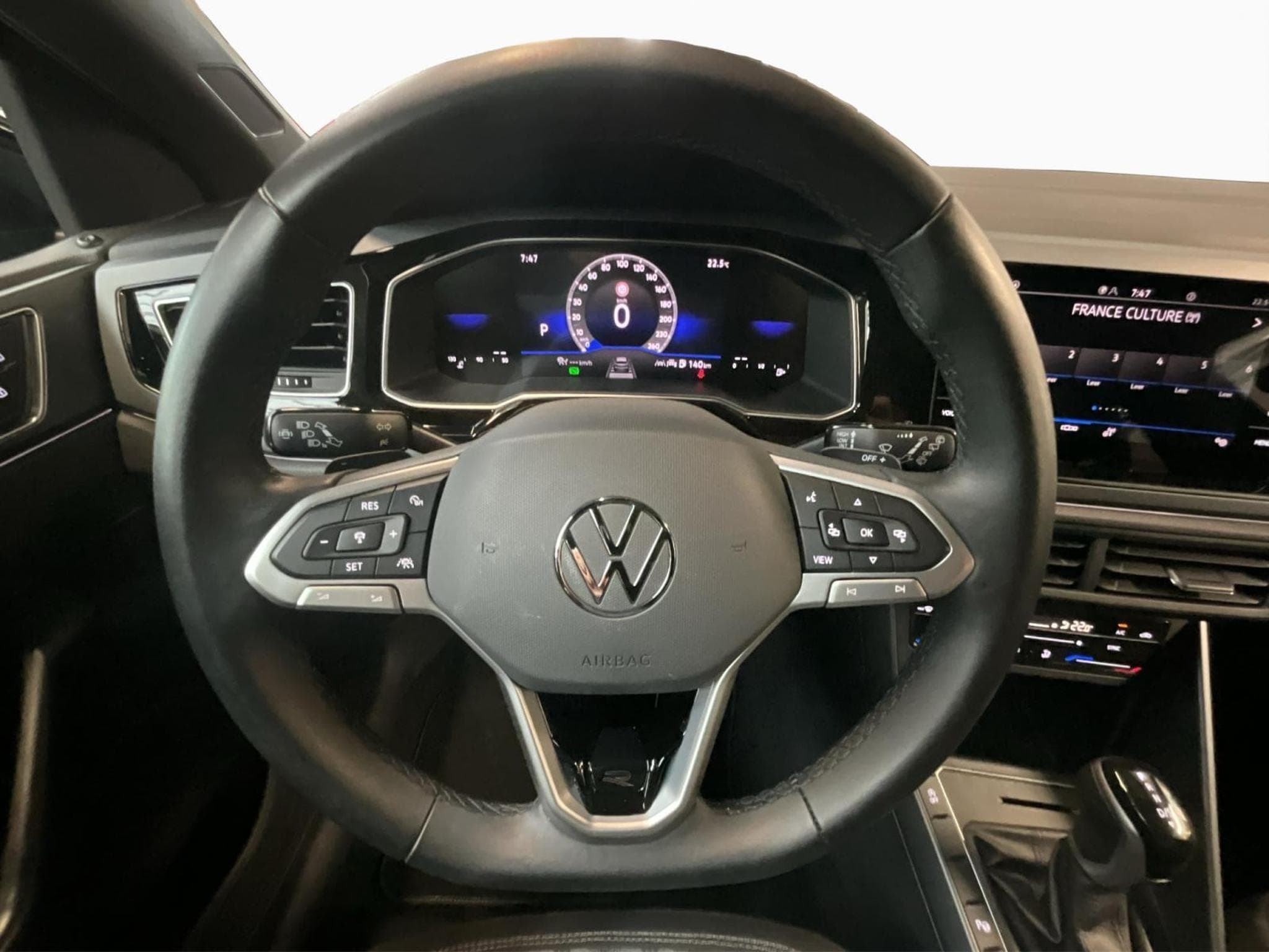 VW Polo R-Line+DSG+Park&Comfort+IQ-Drive (2025) - Photo 12