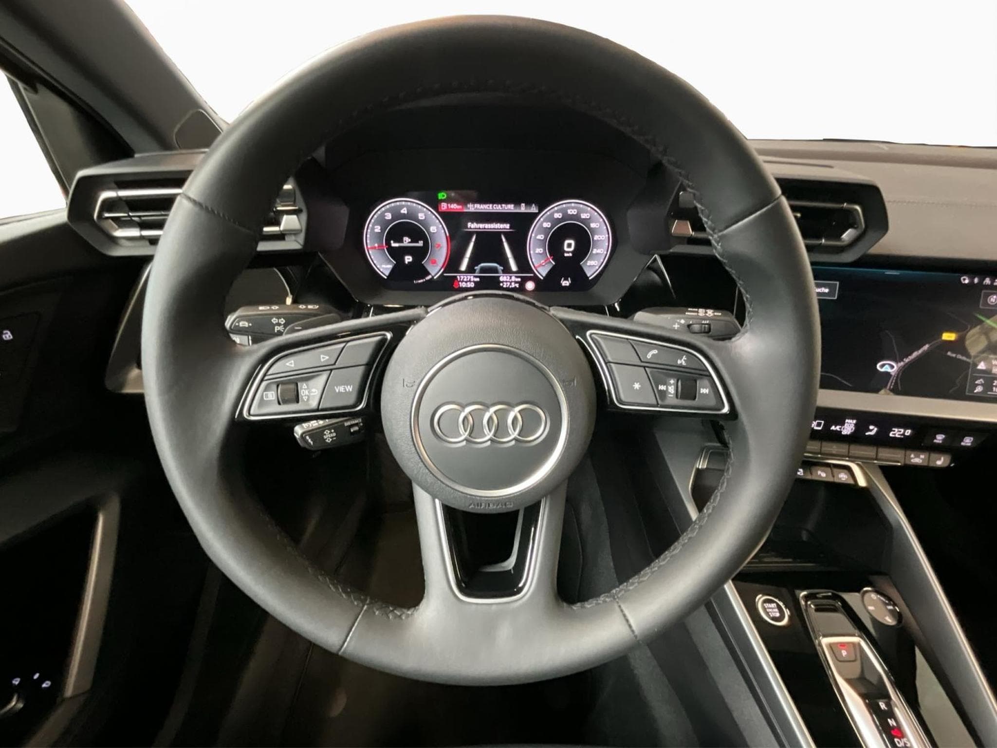 Audi A3 SB+Advanced+30TFSI+S-Tronic+P.Business+ (2025) - Photo 10
