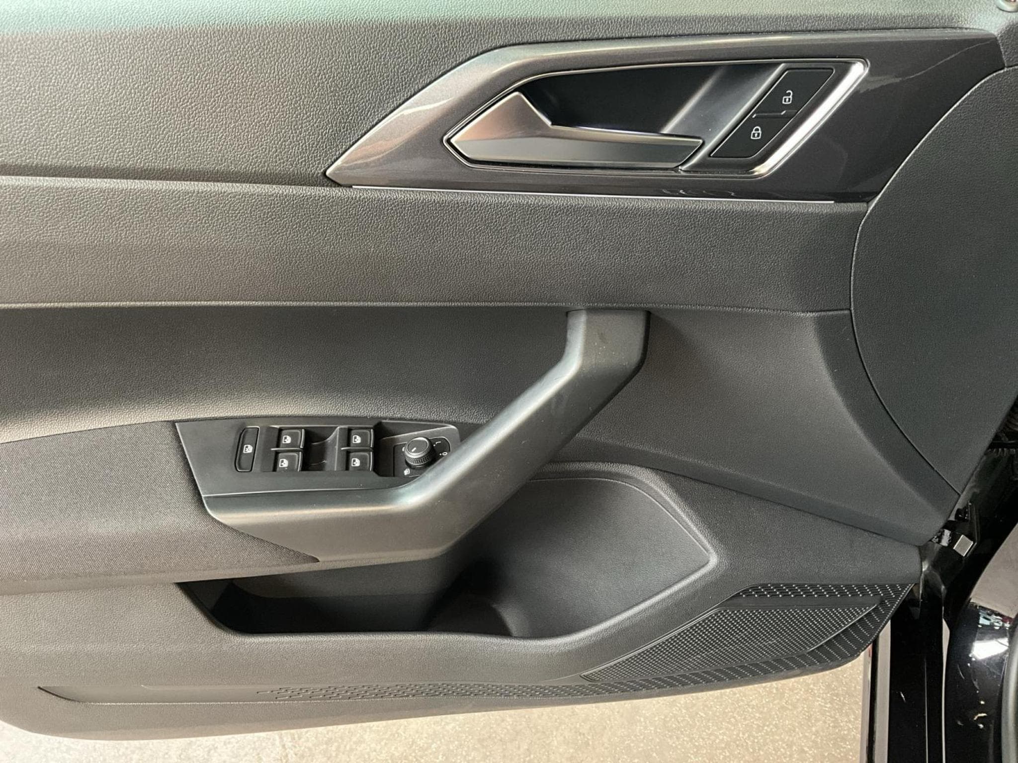 VW Polo Style+DSG+Park&Comfort+IQ-Drive+LED (2025) - Photo 14