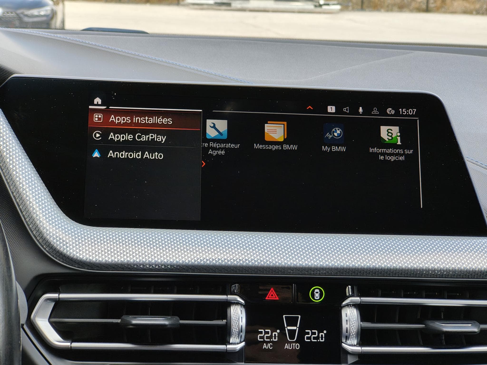 BMW 118 118iA PACK M SIEGES M GPC CARPLAY CAMERA ATTELAGE (2021) - Photo 17