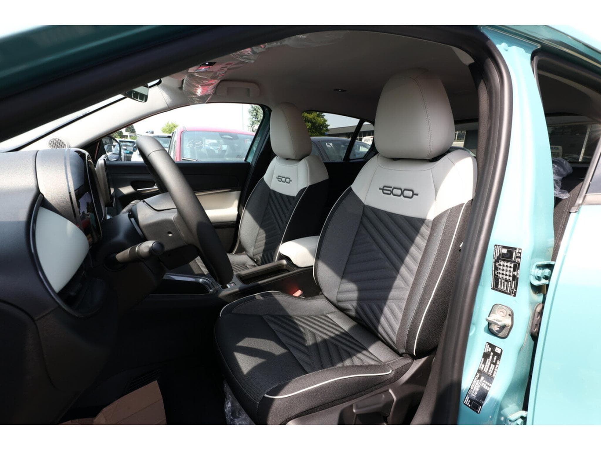 Fiat 600 1.2 Hybrid e-DSC6 La Prima (2026) - Photo 7