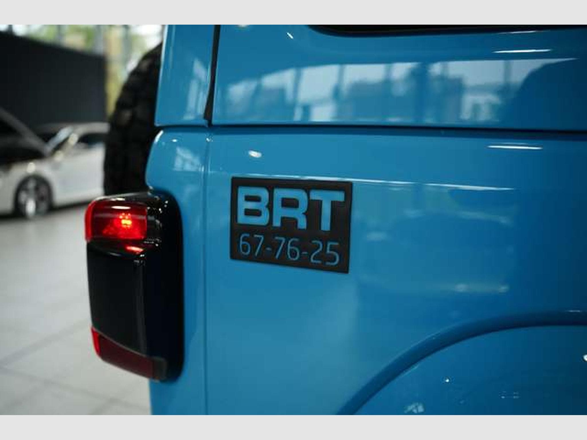 Jeep Wrangler BRUTE 2.0 T-GDI Sahara *1.H *Sonderlack (2025) - Photo 11