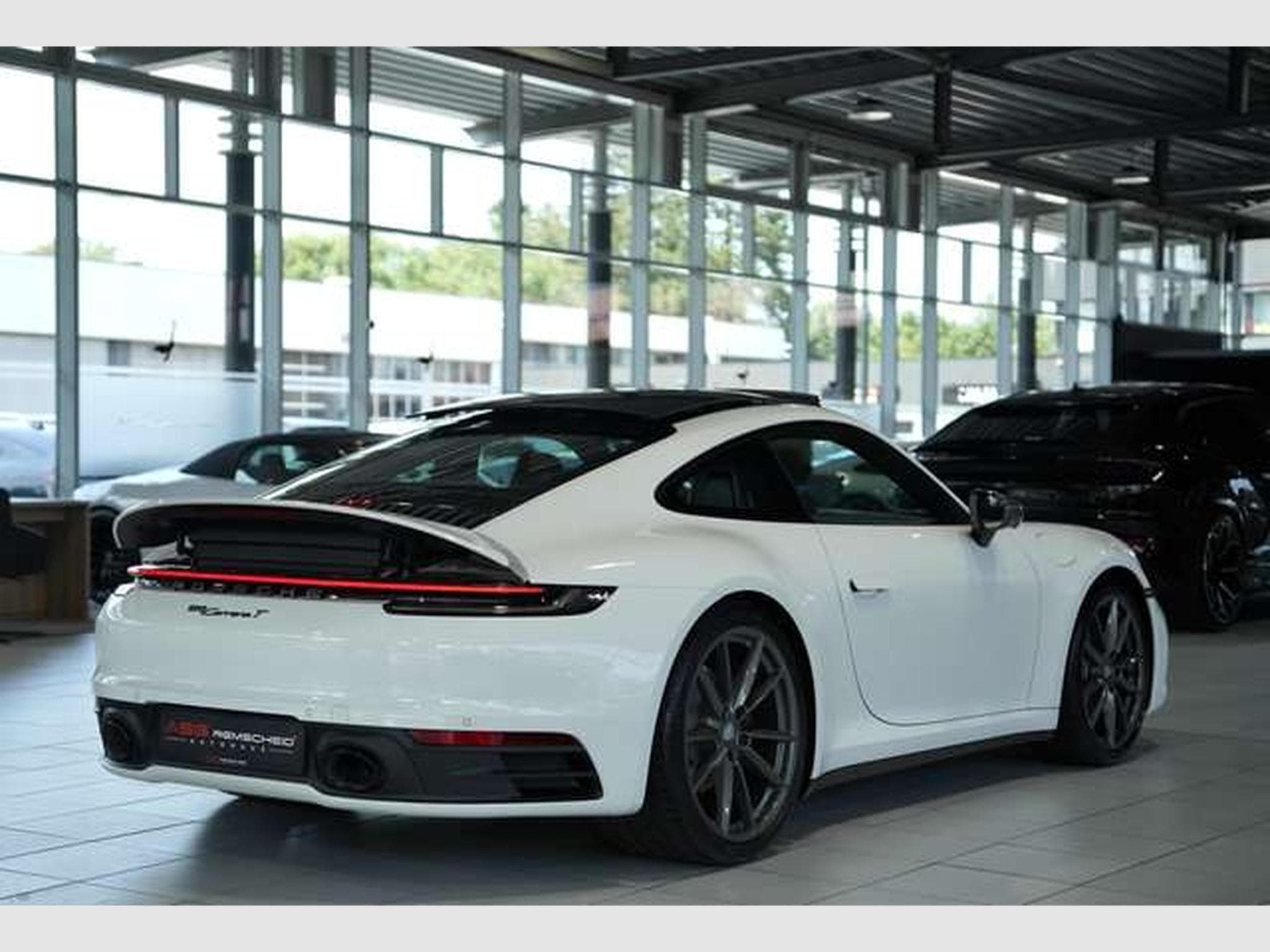 Porsche 911 Carrera T *S-Abgas*GSD*Chrono*Matrix (2023) - Photo 8