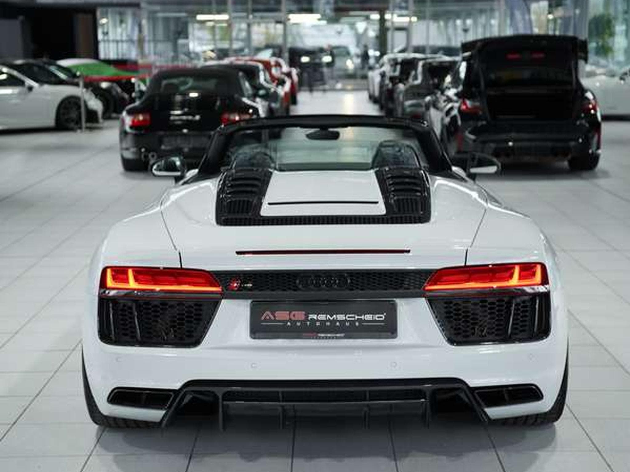 Audi R8 q. Spyder *1.Hand *S-AGA *NO OPF* *33TSD KM (2017) - Photo 15