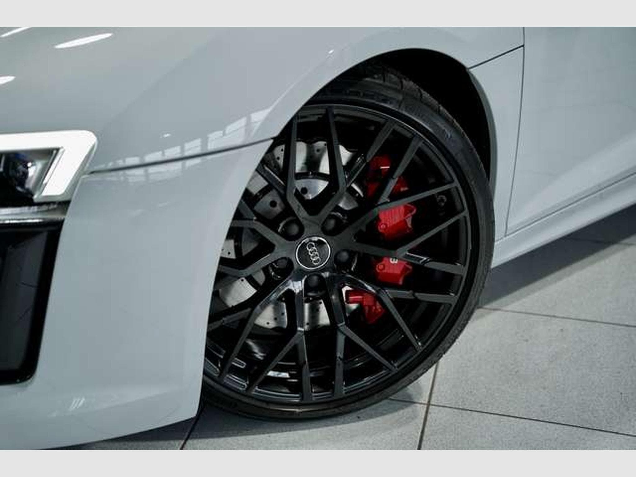 Audi R8 q. Spyder *1.Hand *S-AGA *NO OPF* *33TSD KM (2017) - Photo 2