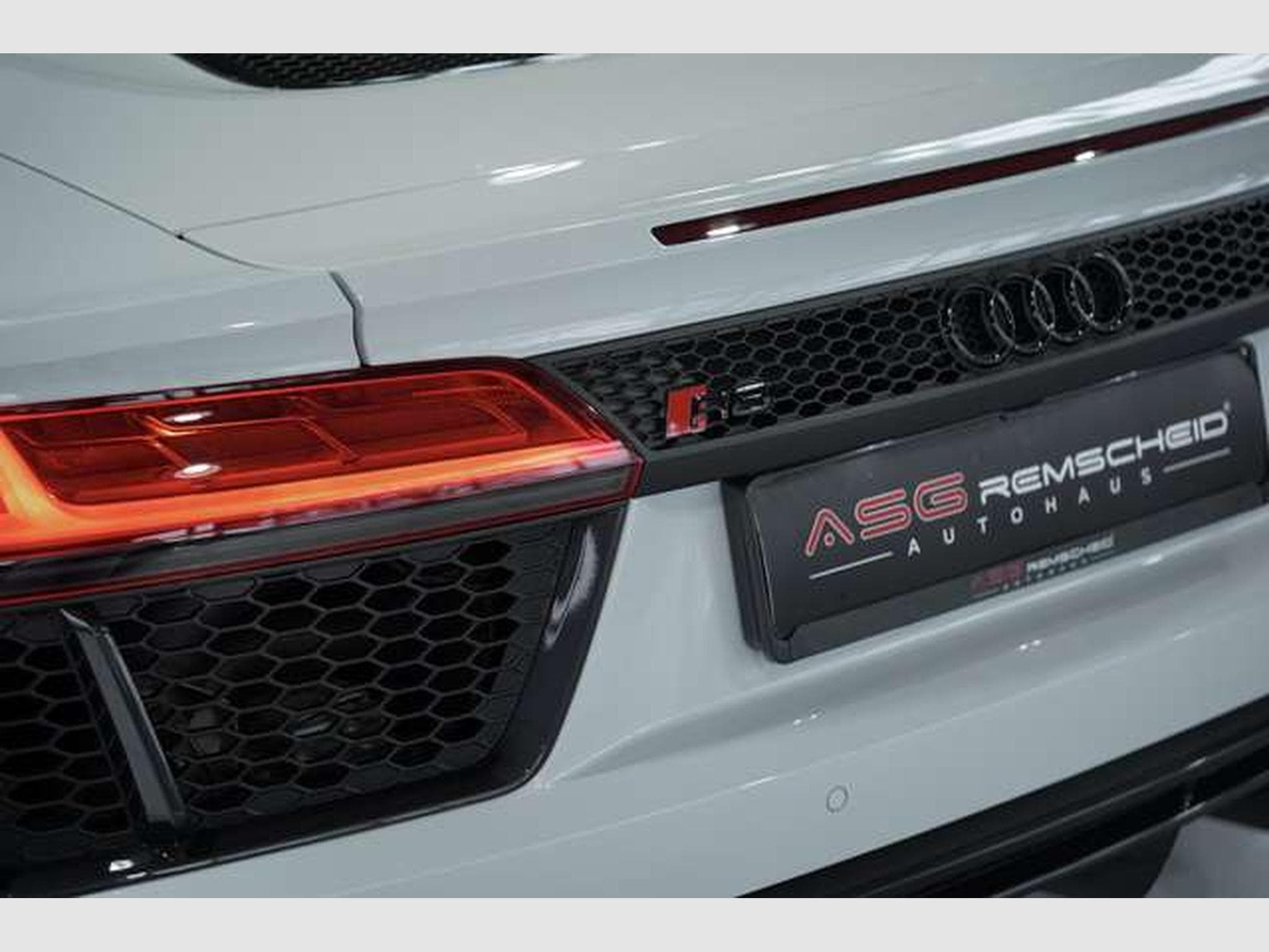 Audi R8 q. Spyder *1.Hand *S-AGA *NO OPF* *33TSD KM (2017) - Photo 21