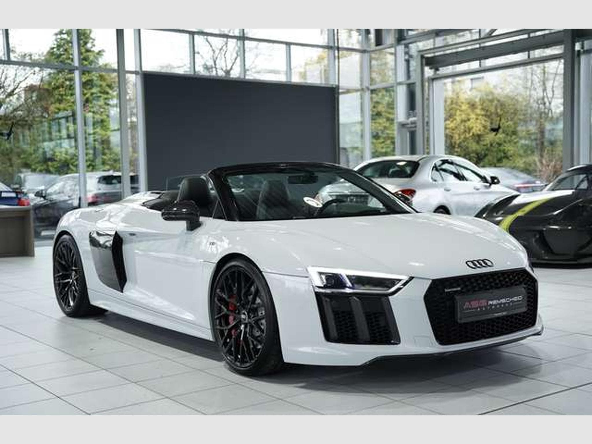 Audi R8 q. Spyder *1.Hand *S-AGA *NO OPF* *33TSD KM (2017) - Photo 5
