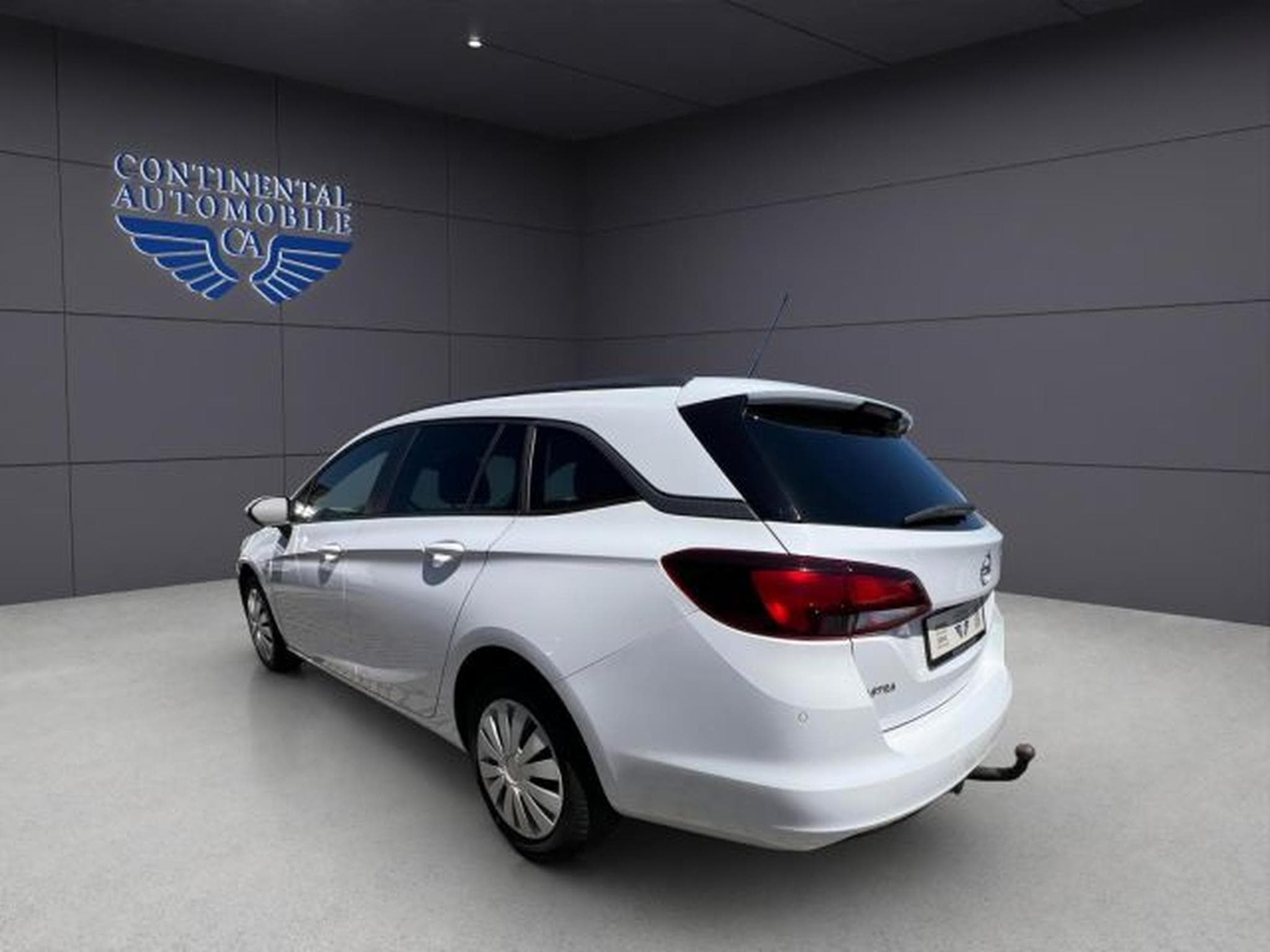 Opel Astra Astra K Sports Tourer Business Start/Stop Klima (2017) - Photo 4