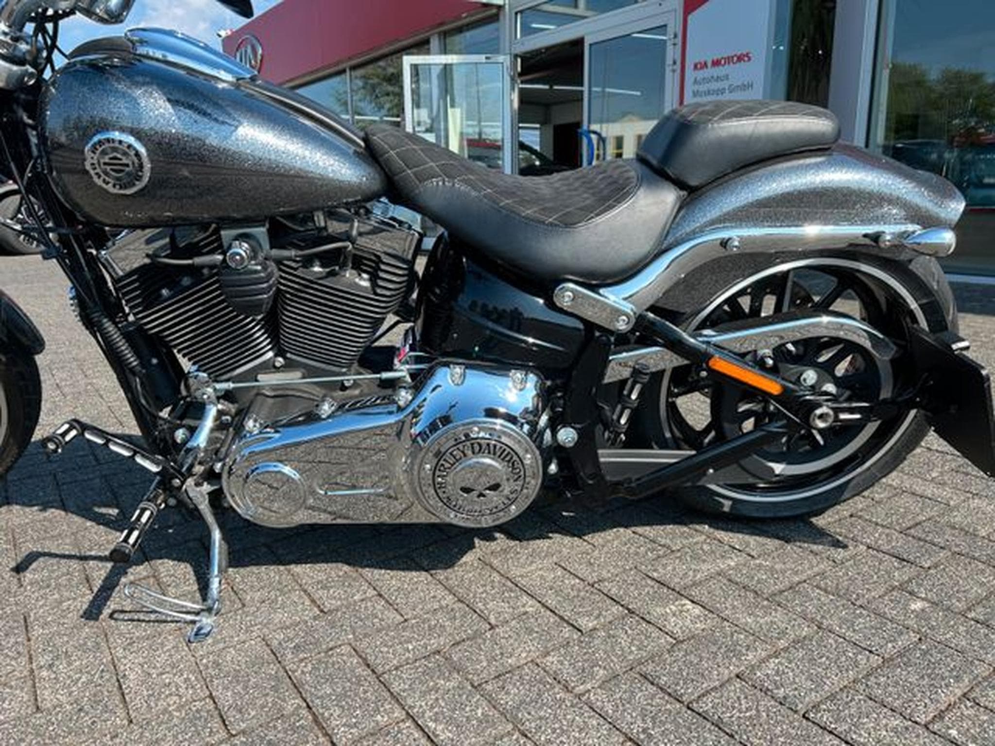 Harley-Davidson FXSB 103 Breakout Kess Tech (2014) - Photo 6