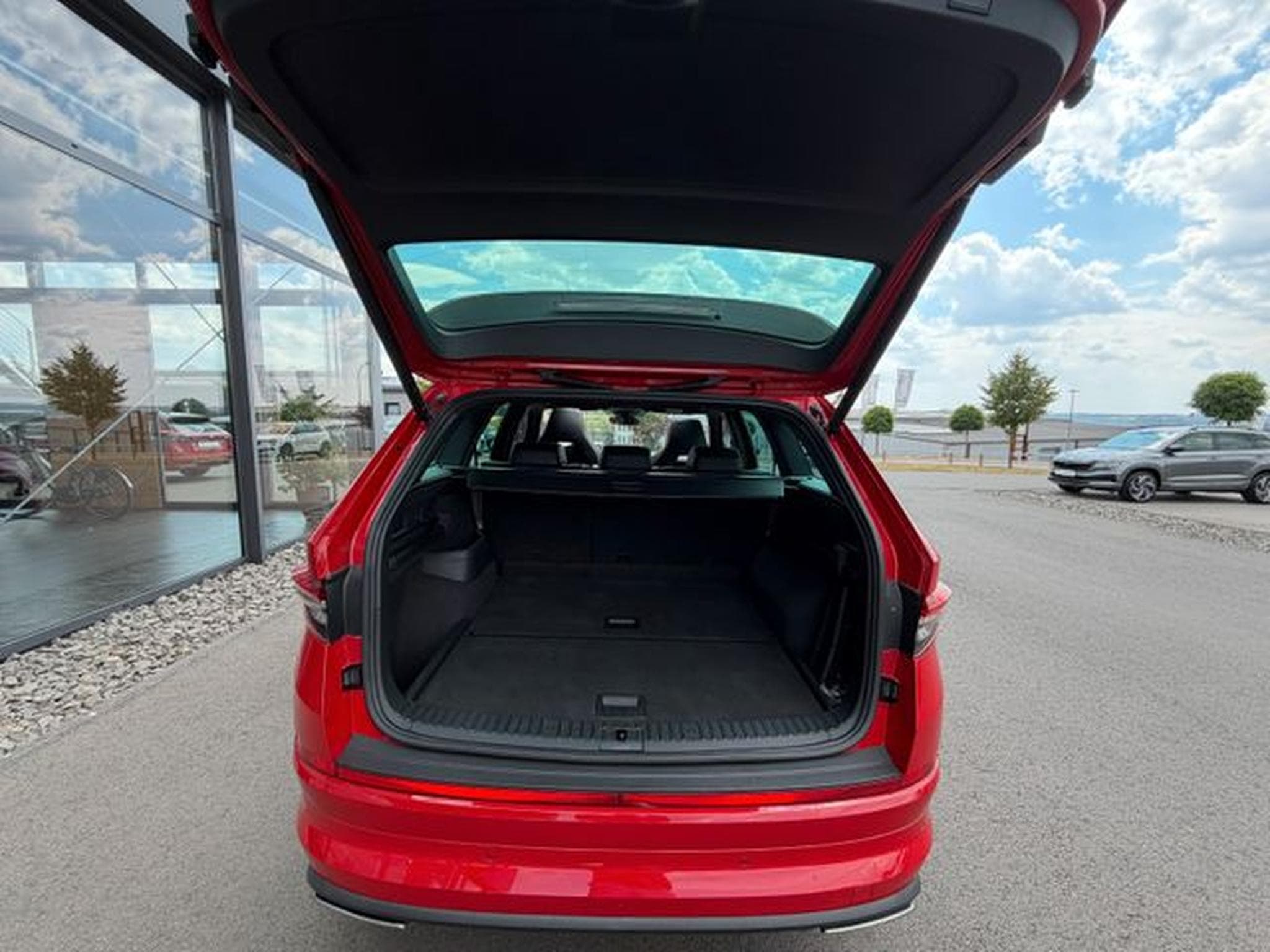Skoda Kodiaq Kodiaq 2,0TSi RS 4x4 Pano AHK Alcantara Keyless (2022) - Photo 13