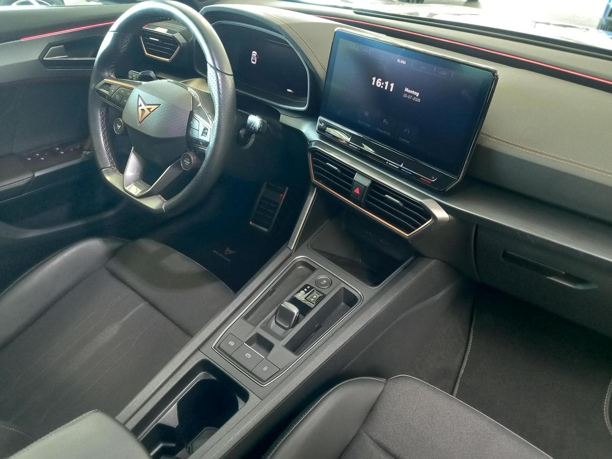 Cupra Formentor VZ 2.0 TSI (2024) - Photo 13