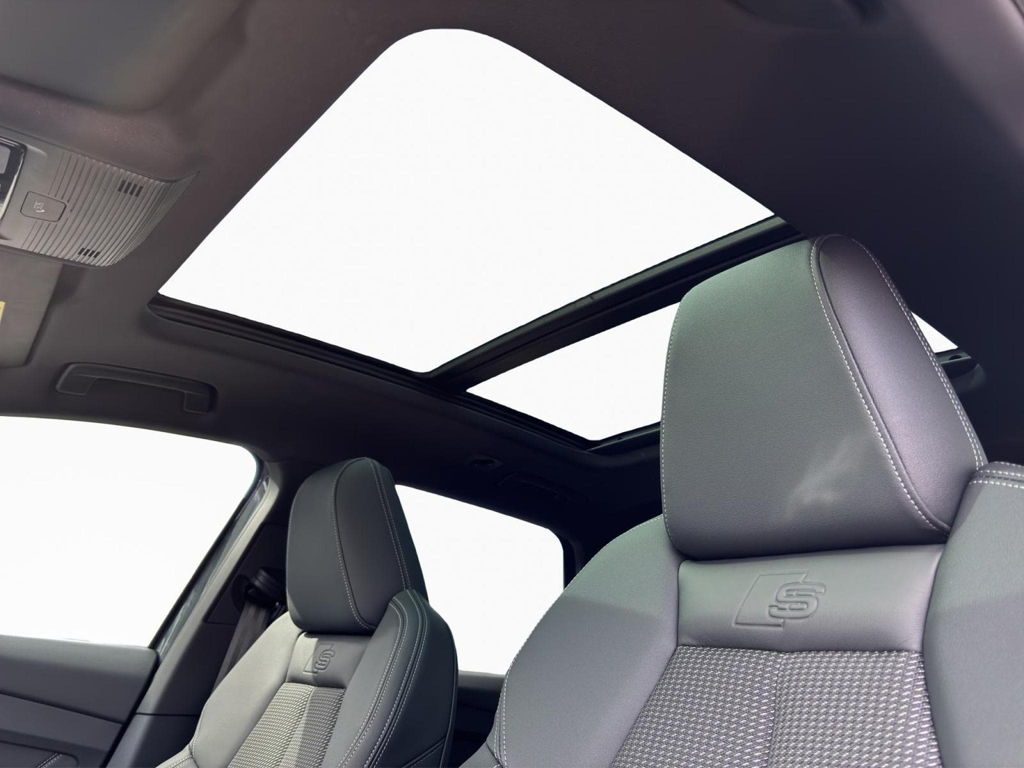 Audi Q4 e-tron SUV (2026) - Photo 15