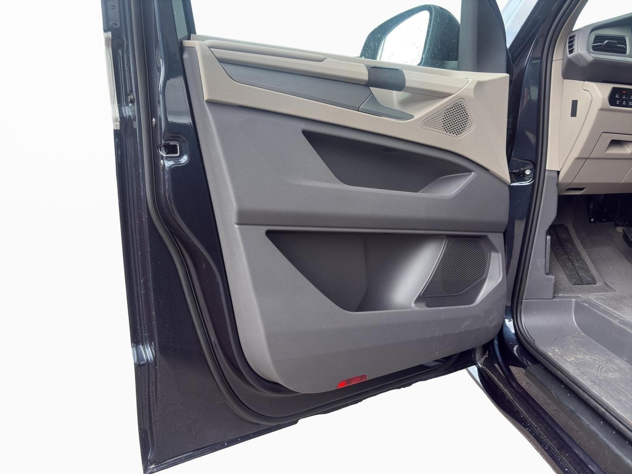 VW California Ocean (2026) - Photo 14