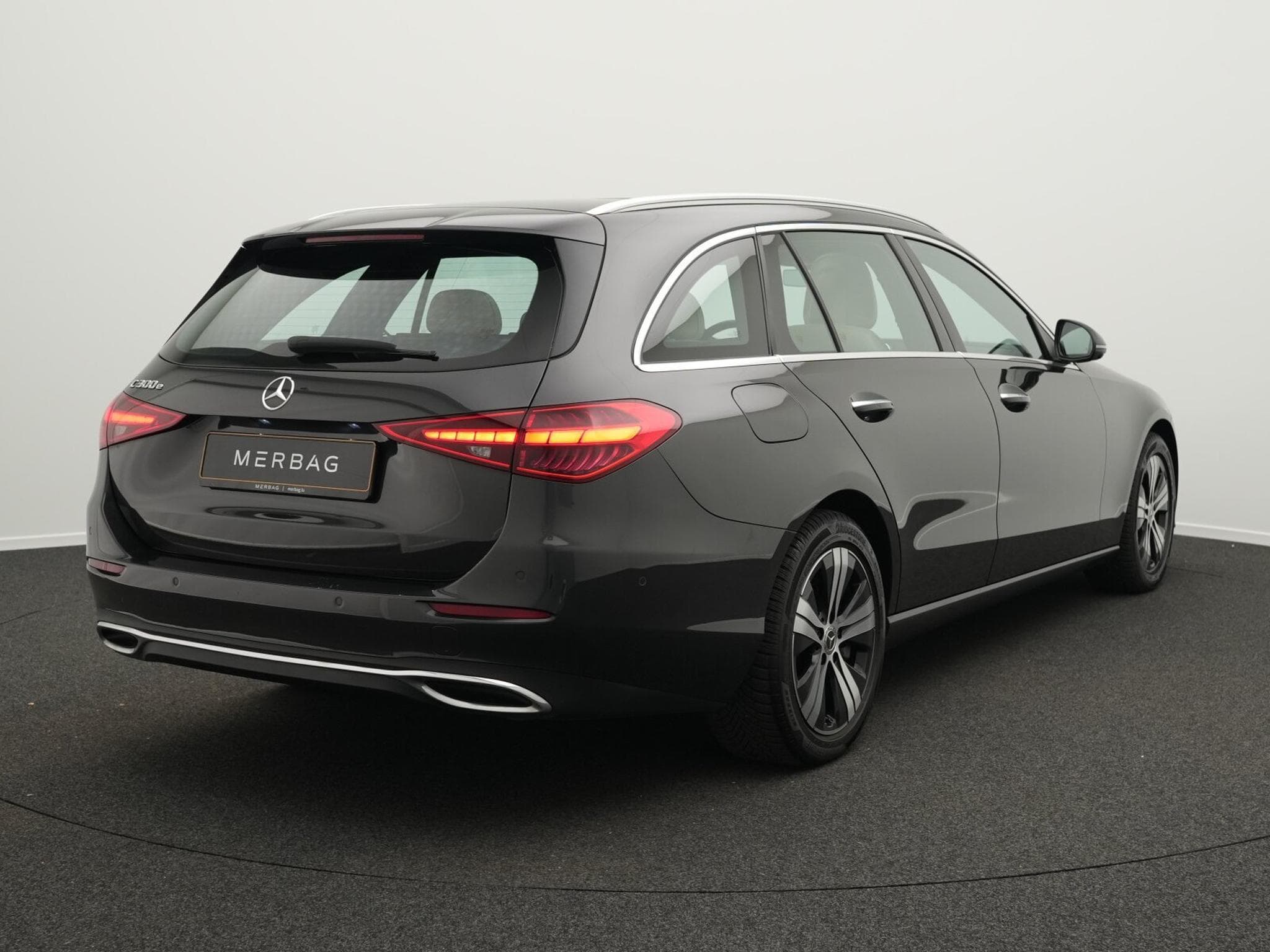 Mercedes C 300 e T Avantgarde Digital+Pano+360°+Apple (2023) - Photo 3