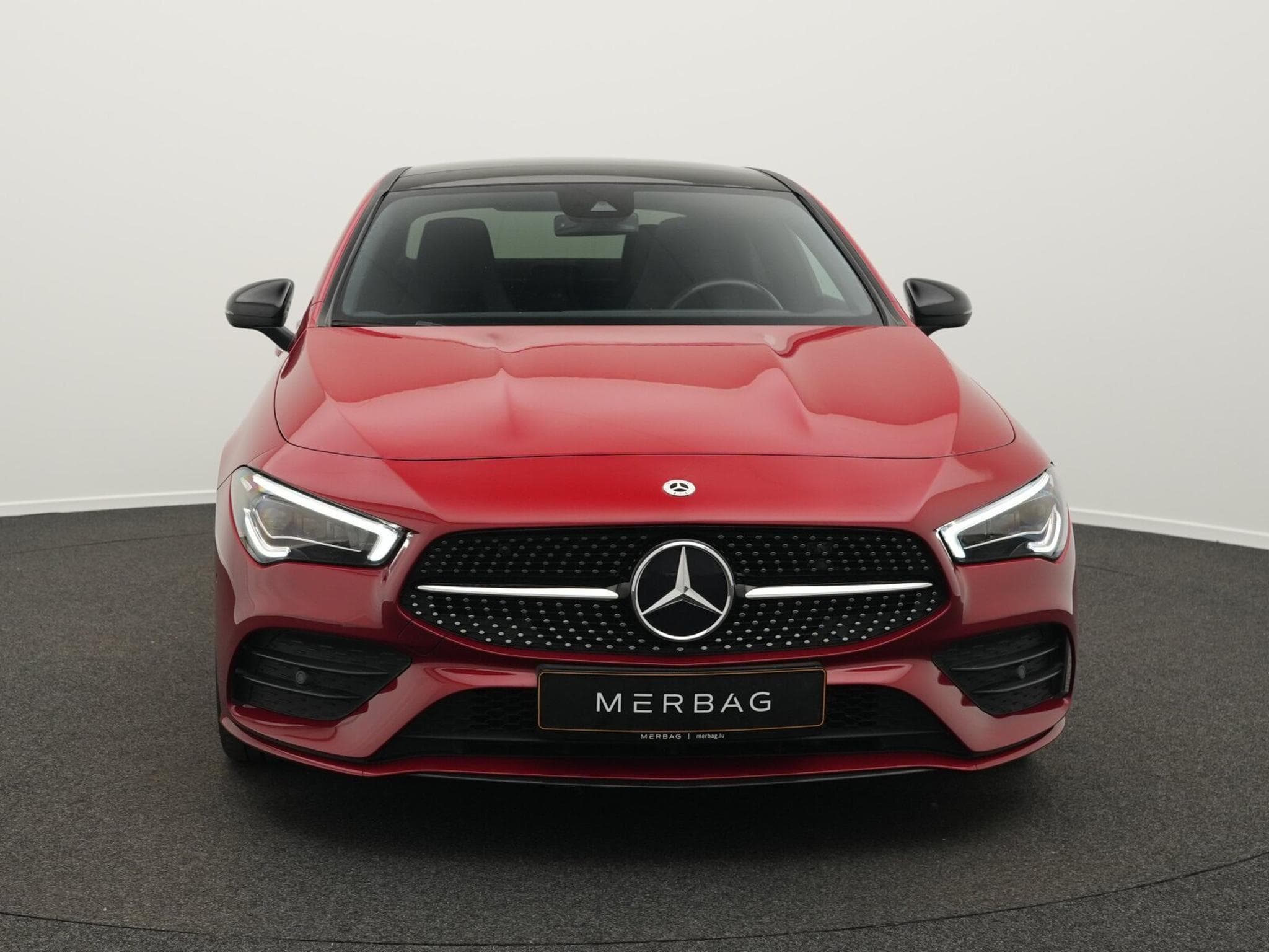Mercedes CLA 200 d AMG-Line (2022) - Photo 2