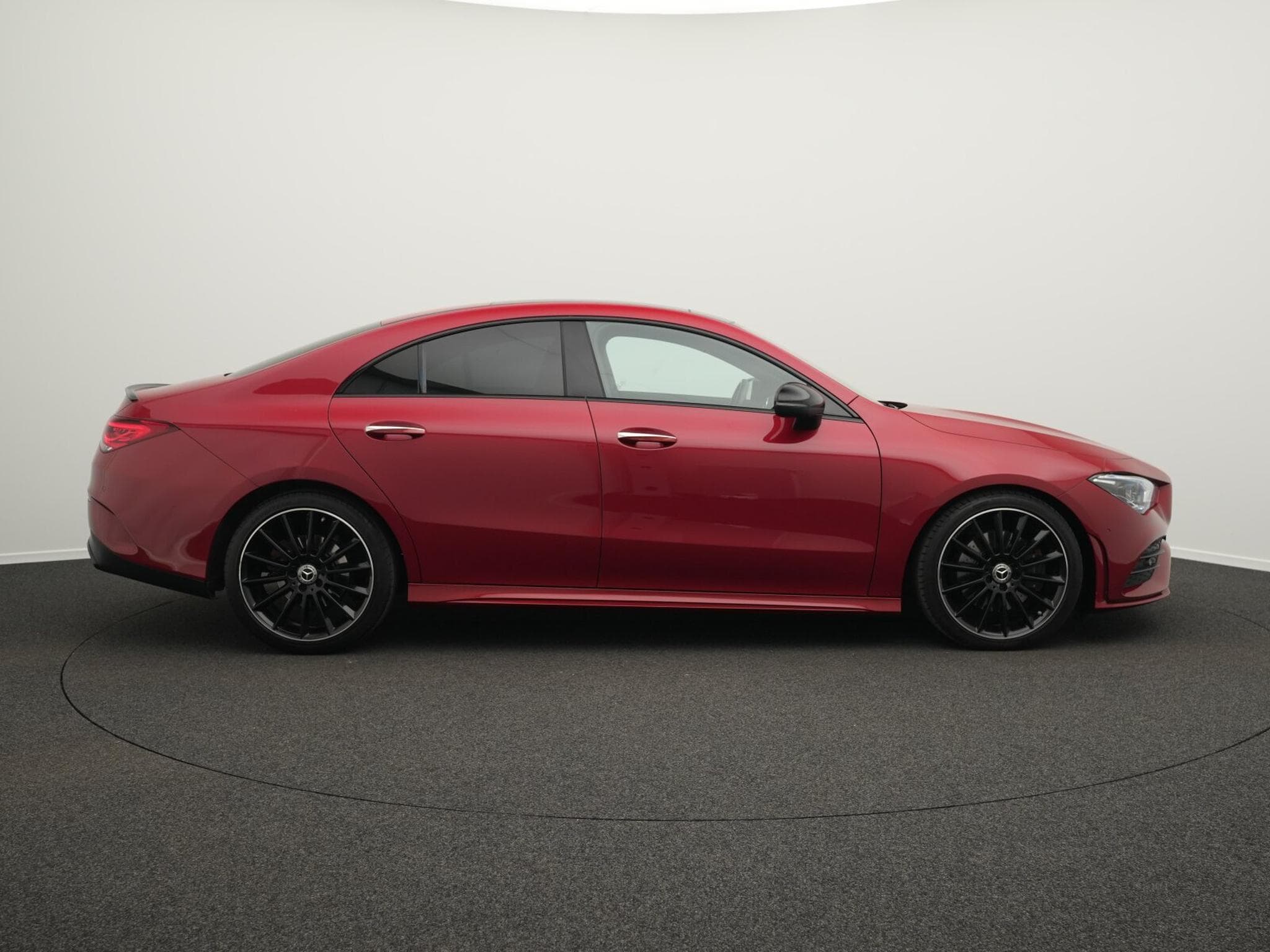 Mercedes CLA 200 d AMG-Line (2022) - Photo 5