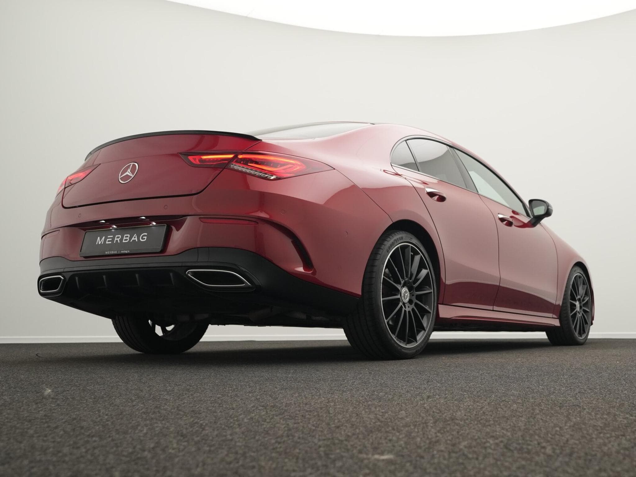 Mercedes CLA 200 d AMG-Line (2022) - Photo 9