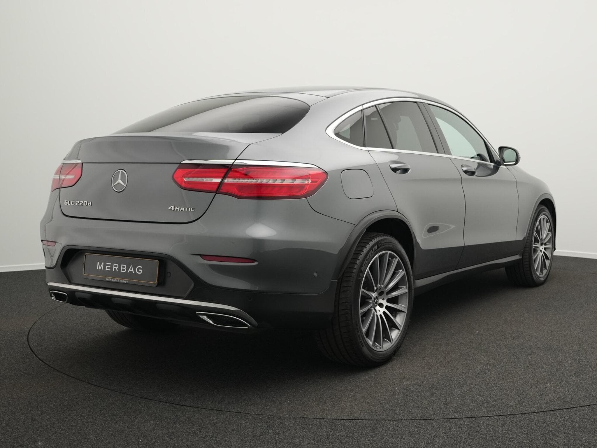Mercedes GLC 220 d 4MATIC AMG-Line Coupe (2017) - Photo 3