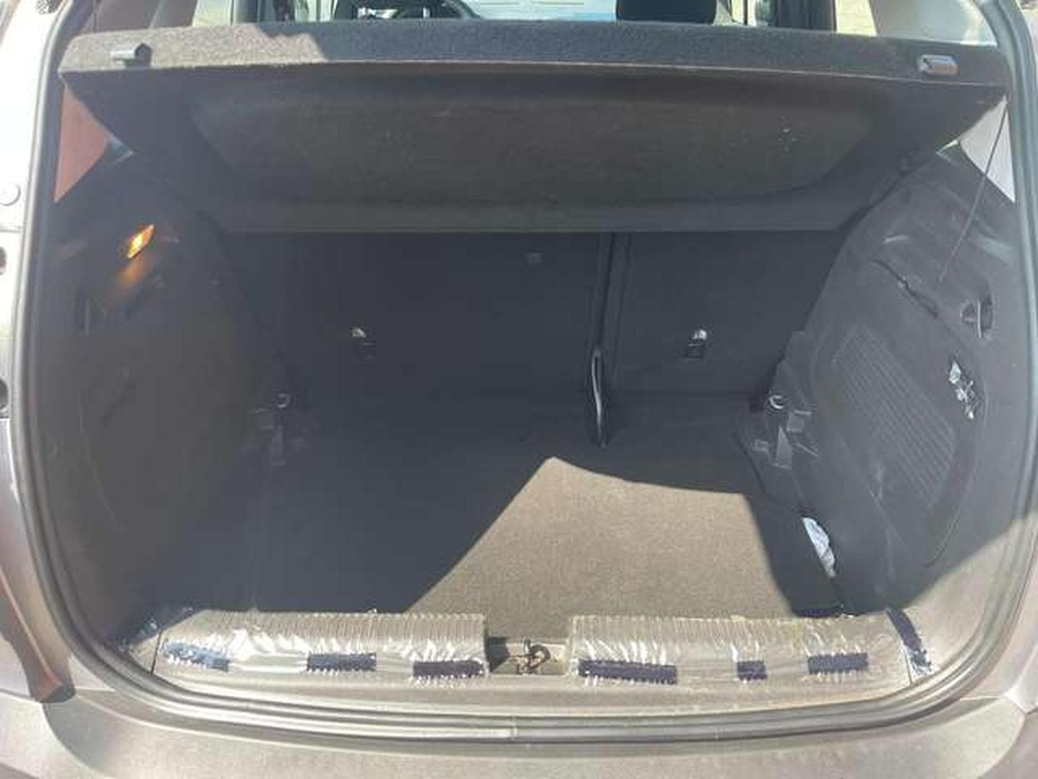 Opel Crossland 1.2 Business Edition (2021) - Photo 20