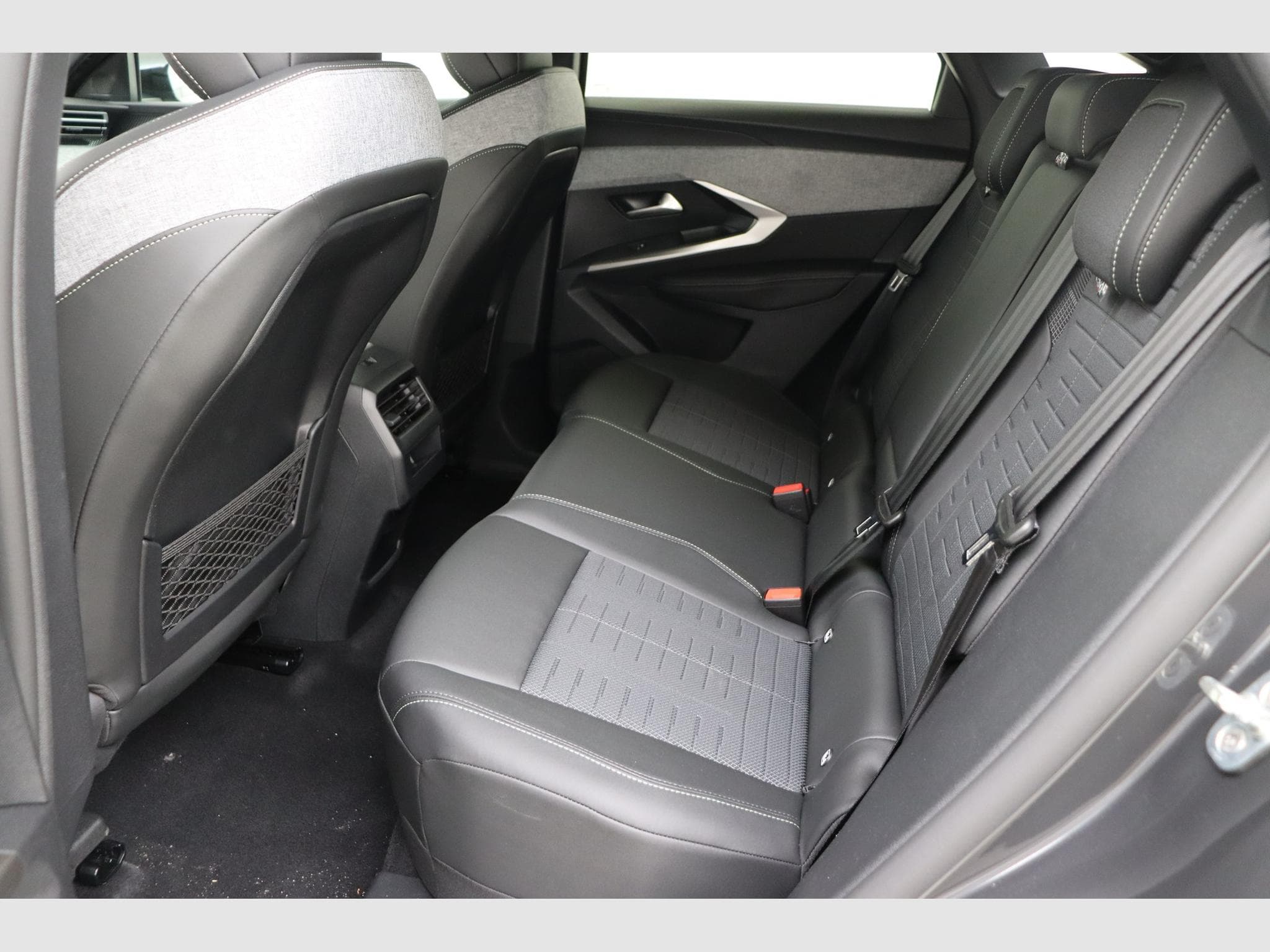 Peugeot 3008 GT (2026) - Photo 16