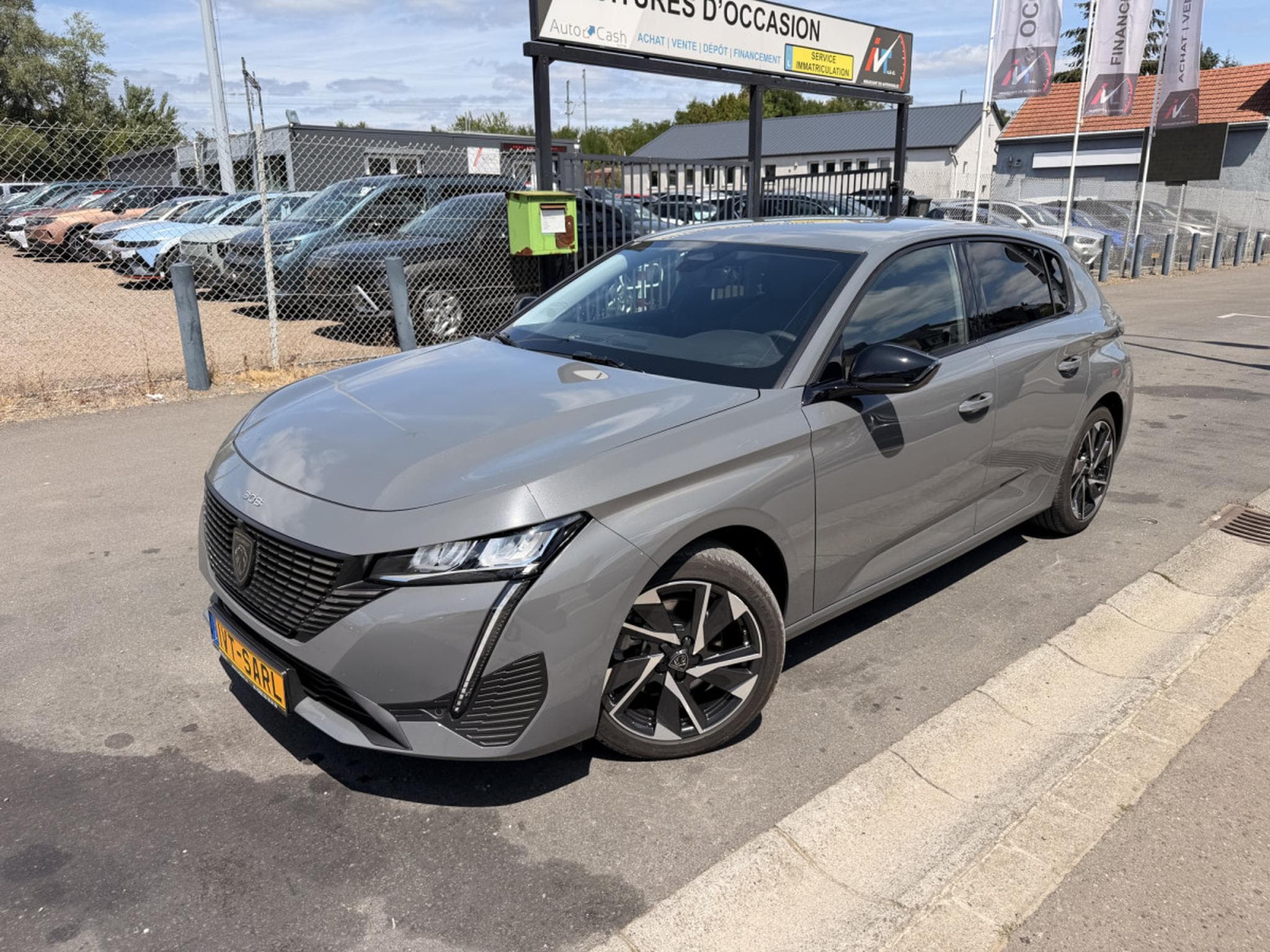 Peugeot 308 1.2 Hybride 145 ALLURE e-DCS6 (2025) - Photo 6