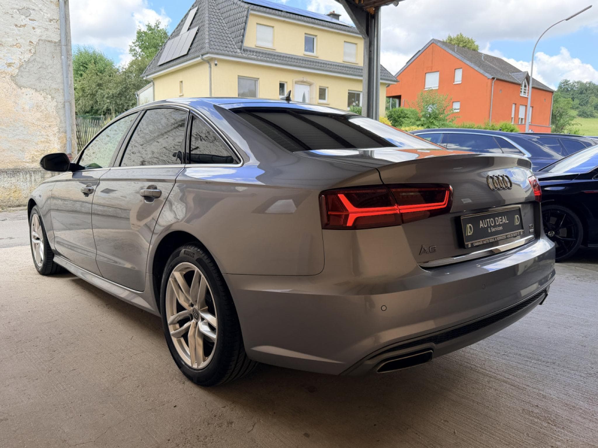 Audi A6 2.0 TDI S-line ext. Automatique  190CV (2019) - Photo 4