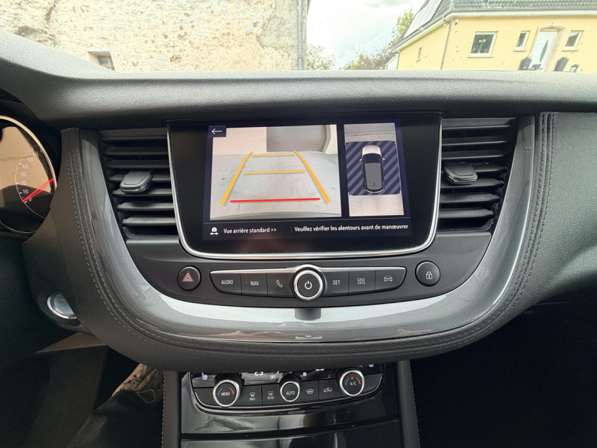Opel Grandland Ultimate 1.5D Automatique Led Camera 360° 131CV (2019) - Photo 12