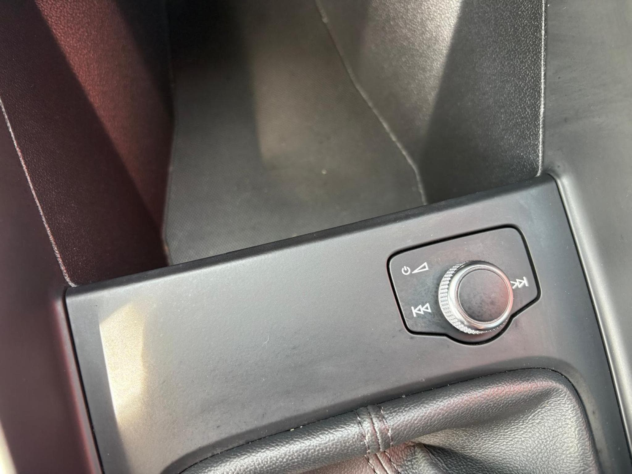 Audi A1 1.0 L TFSI (2019) - Photo 18