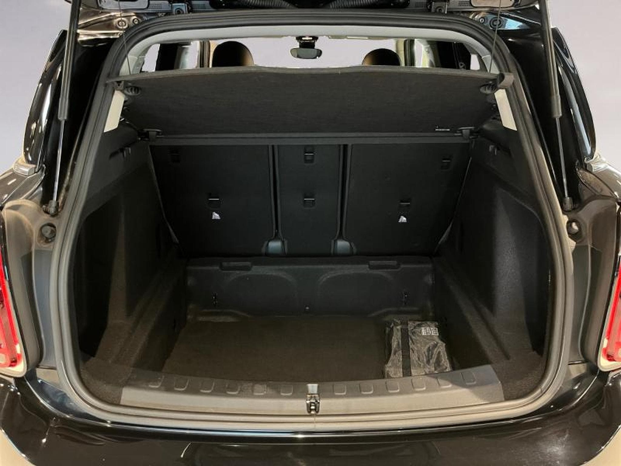 MINI Countryman Cooper Countryman (2022) - Photo 13