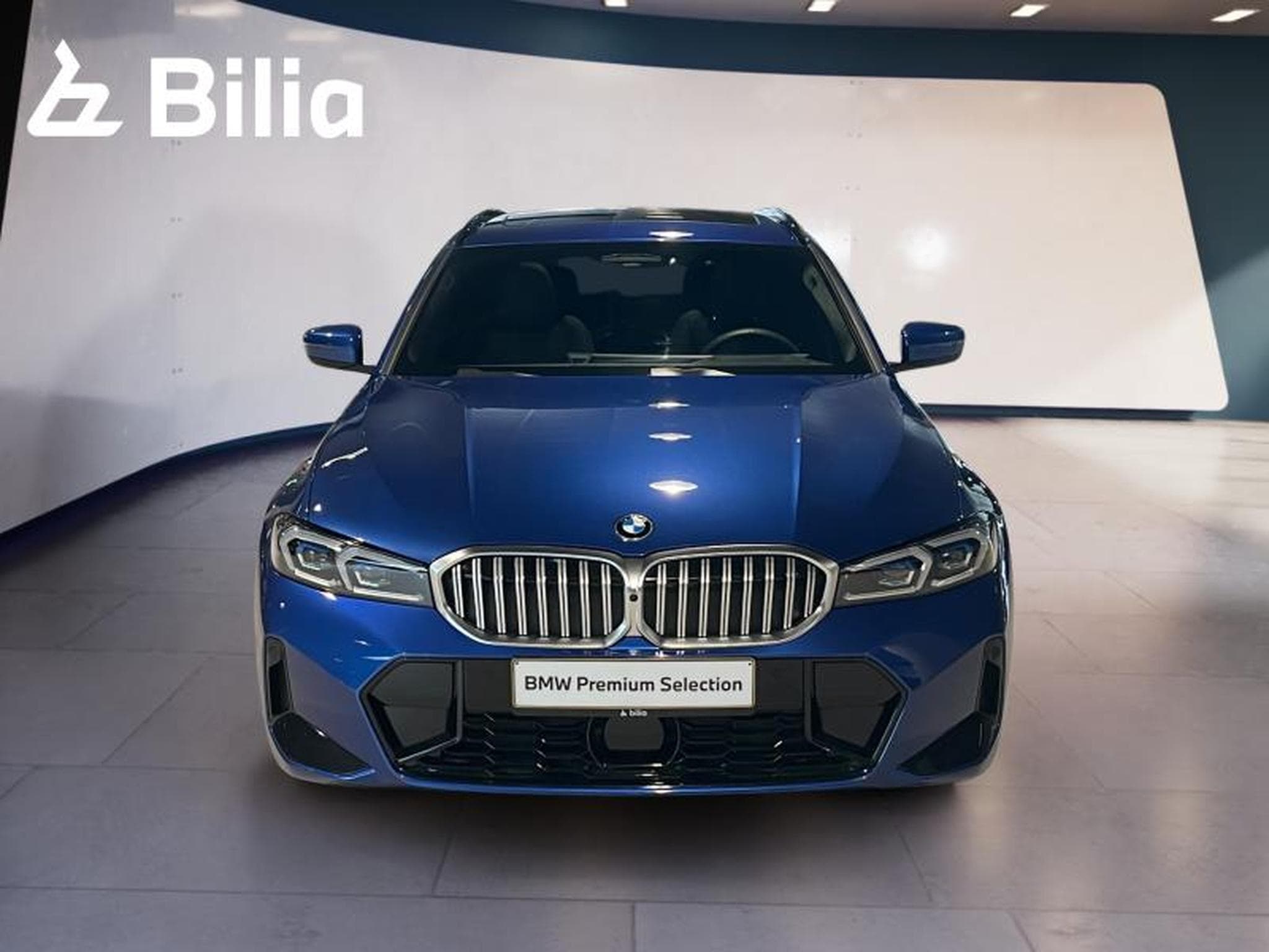 BMW 330 330d xDrive Touring M Sport (2025) - Photo 2
