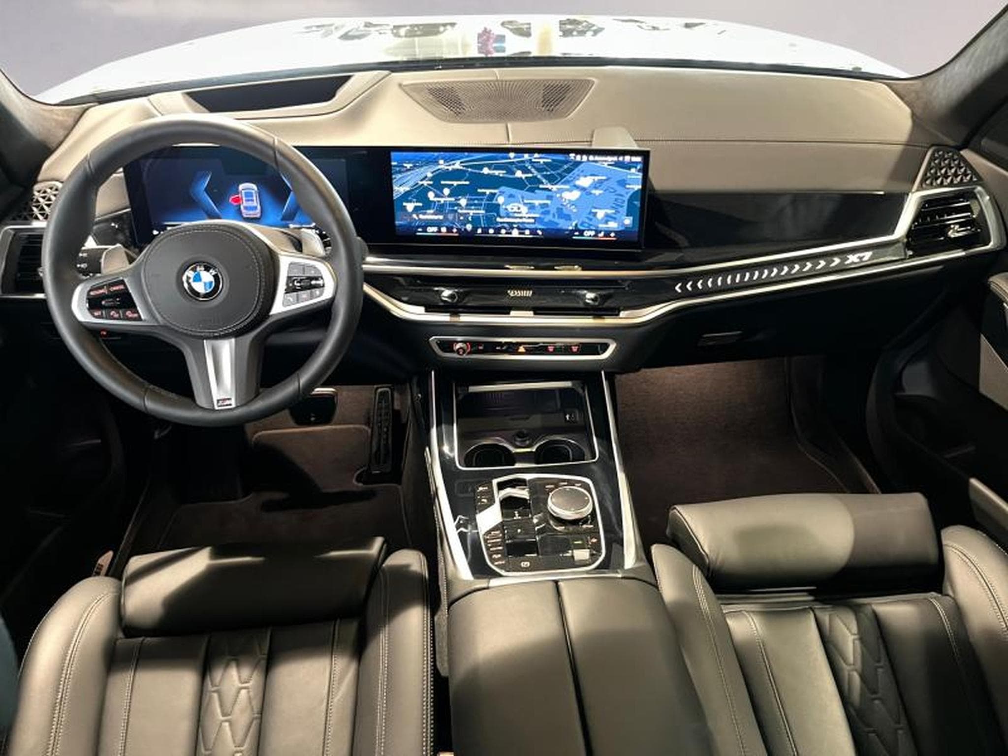 BMW X7 X7 xDrive40d M Sport (2025) - Photo 9
