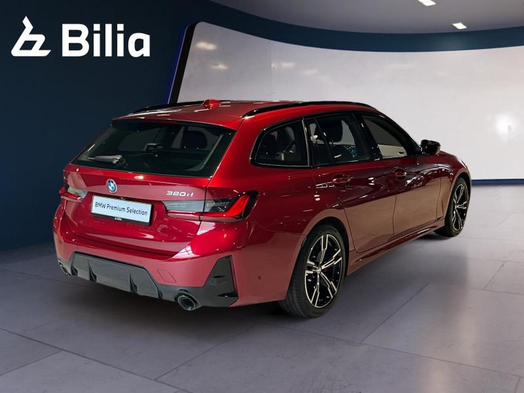 BMW 320 320d xDrive Touring M Sport (2025) - Photo 15