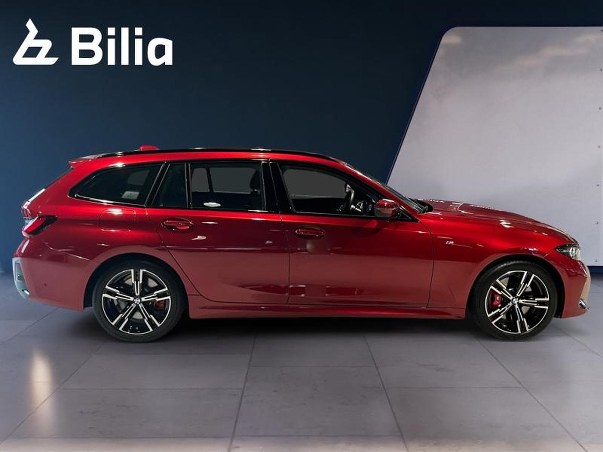 BMW 320 320d xDrive Touring M Sport (2025) - Photo 4