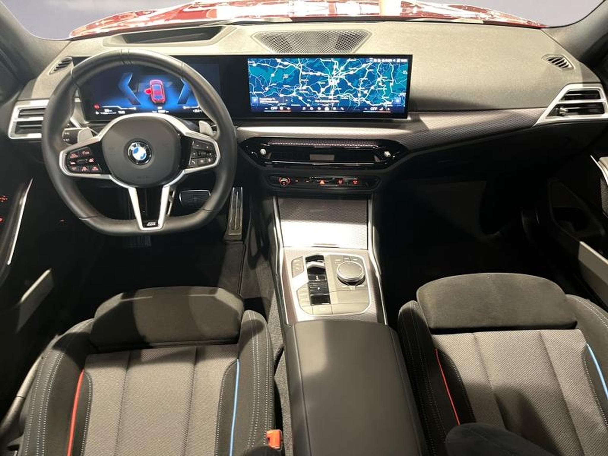BMW 320 320d xDrive Touring M Sport (2025) - Photo 7